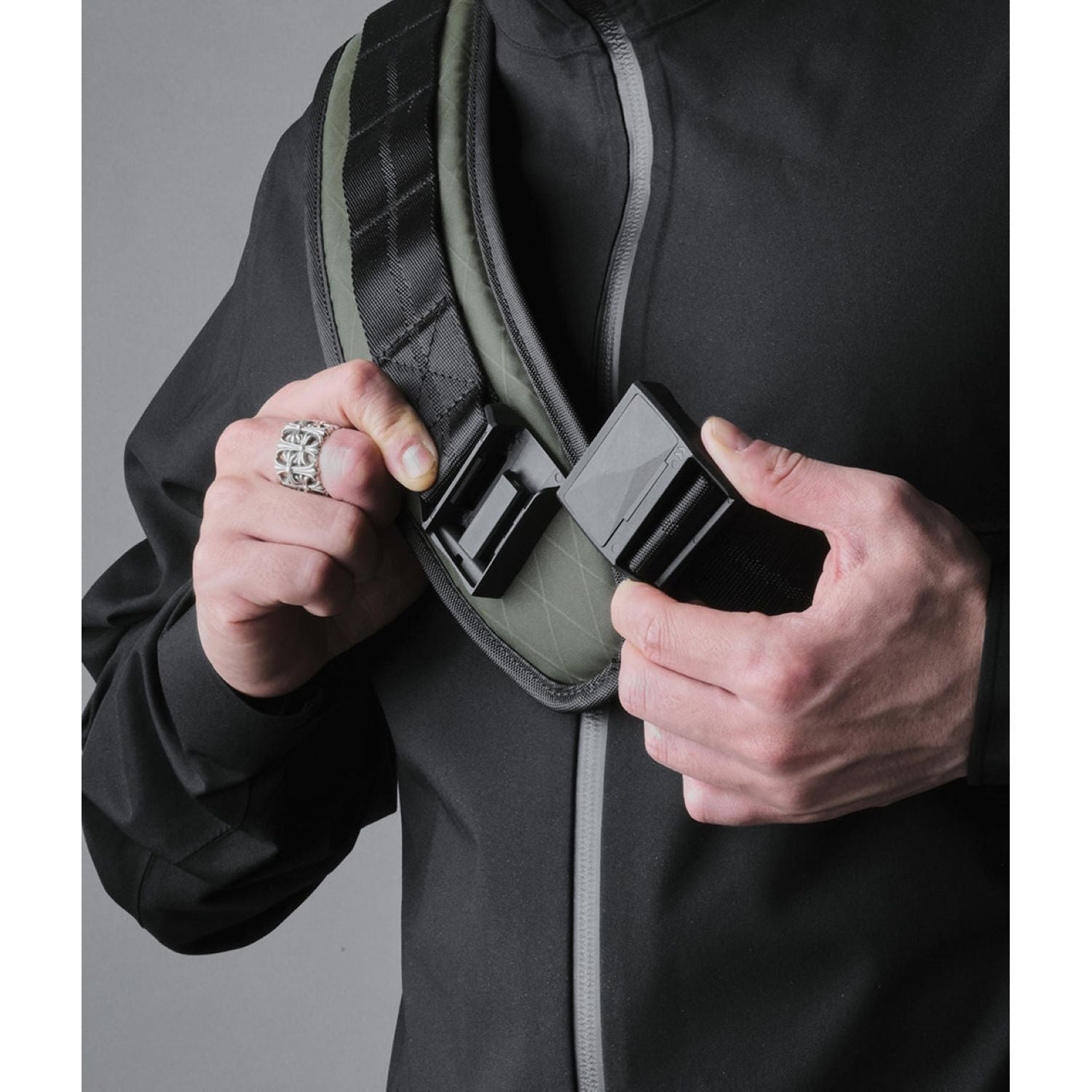 ALPAKA Bravo Sling Max V2 X-Pac VX21 (Dark Green)