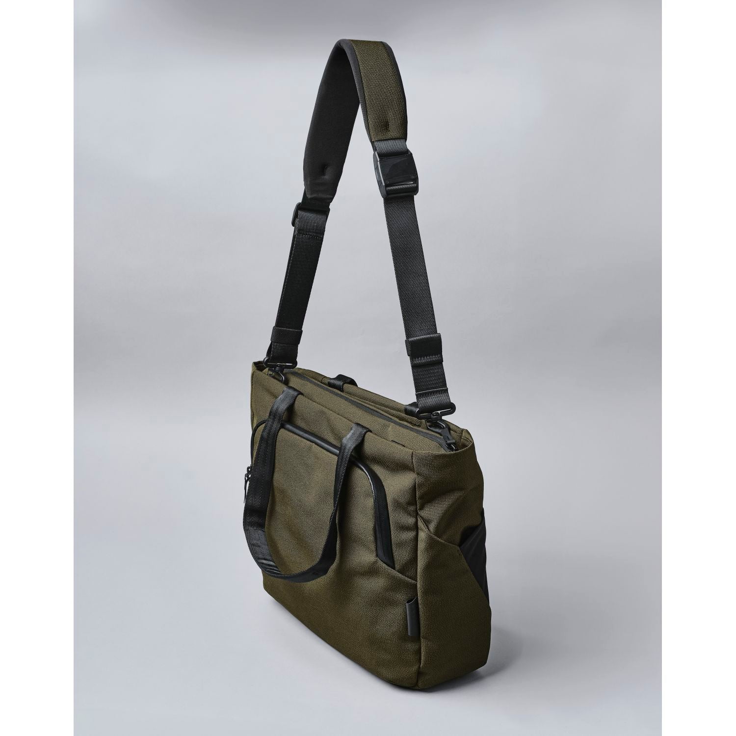 ALPAKA Bravo Tote Axoflux 600D (Army Green)