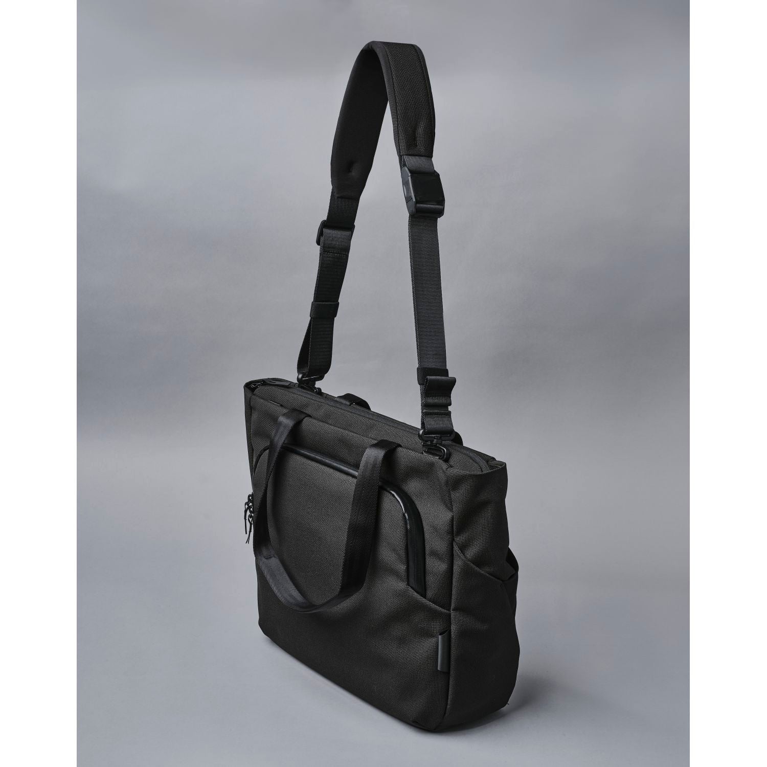 ALPAKA Bravo Tote Axoflux 600D (Black)