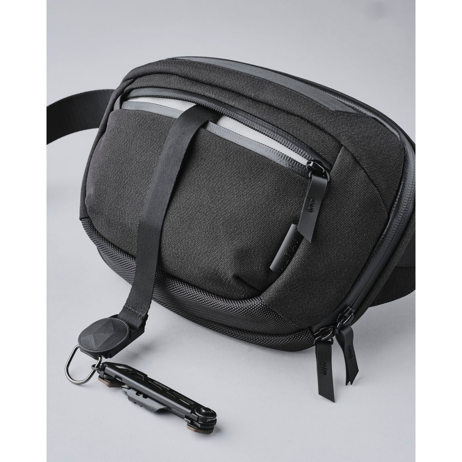 ALPAKA Bravo Waist Pack Axoflux 600D (Black) – The Planet Traveller