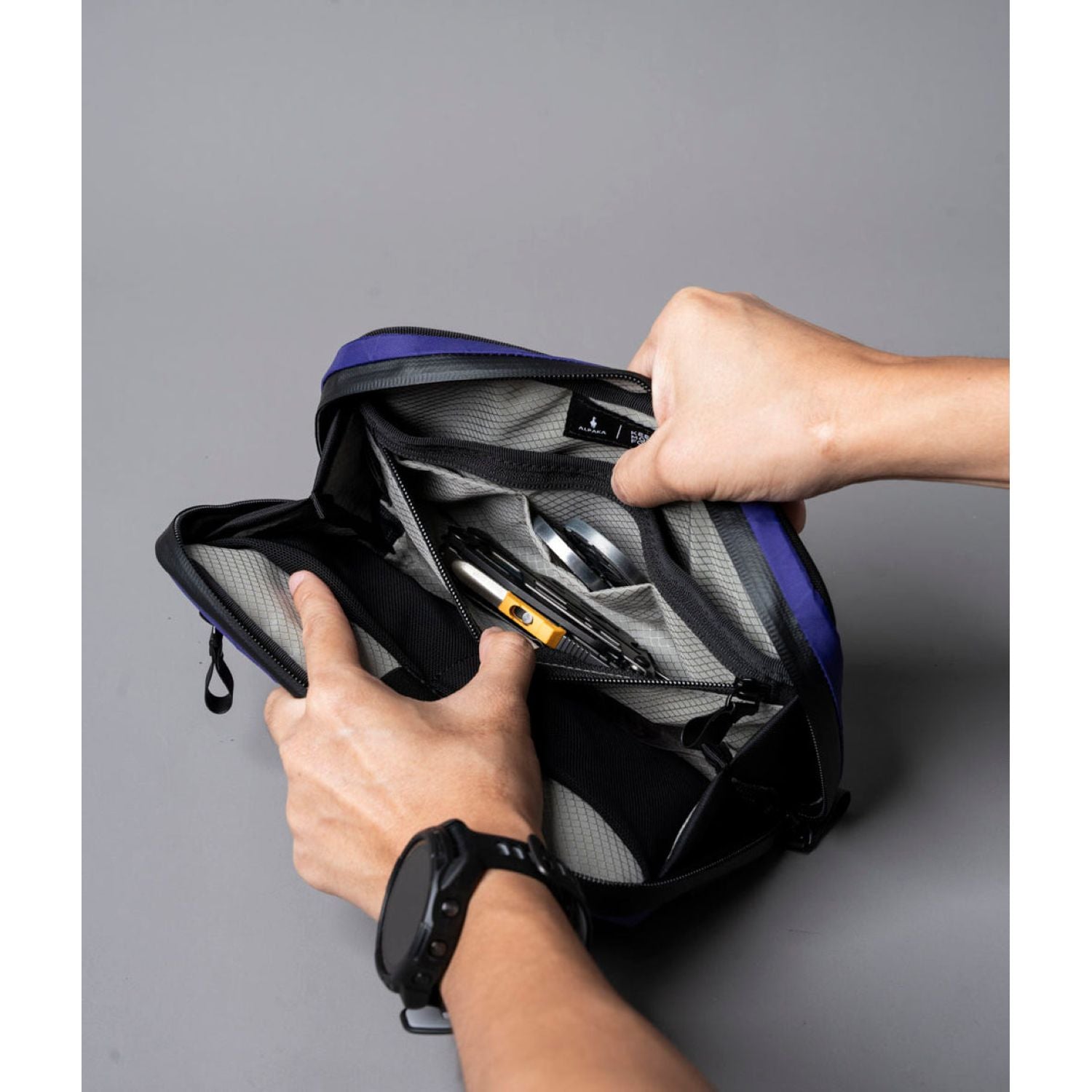 ALPAKA Elements Tech Case Mini X-Pac VX21 (Purple)