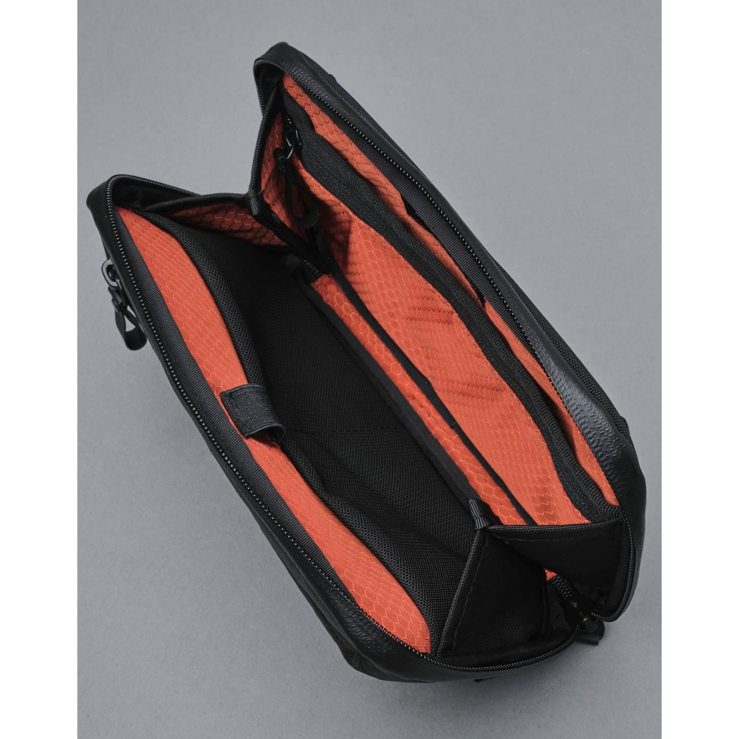 ALPAKA Elements Tech Case Mini X-Pac VX42 (Black)