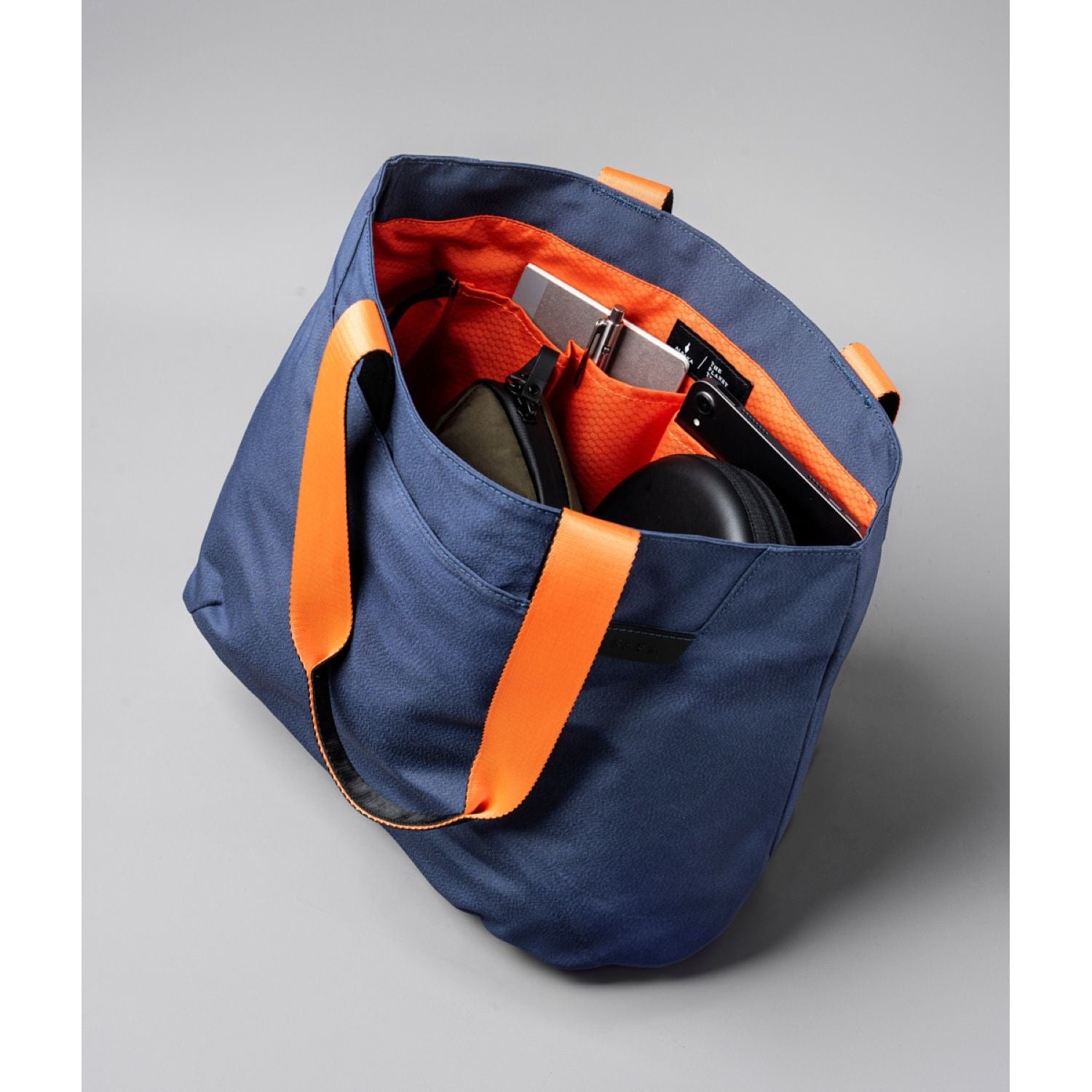 [ALPAKA x The Planet Traveller] Elements Tote Bag Axoflux 300D (Blue)
