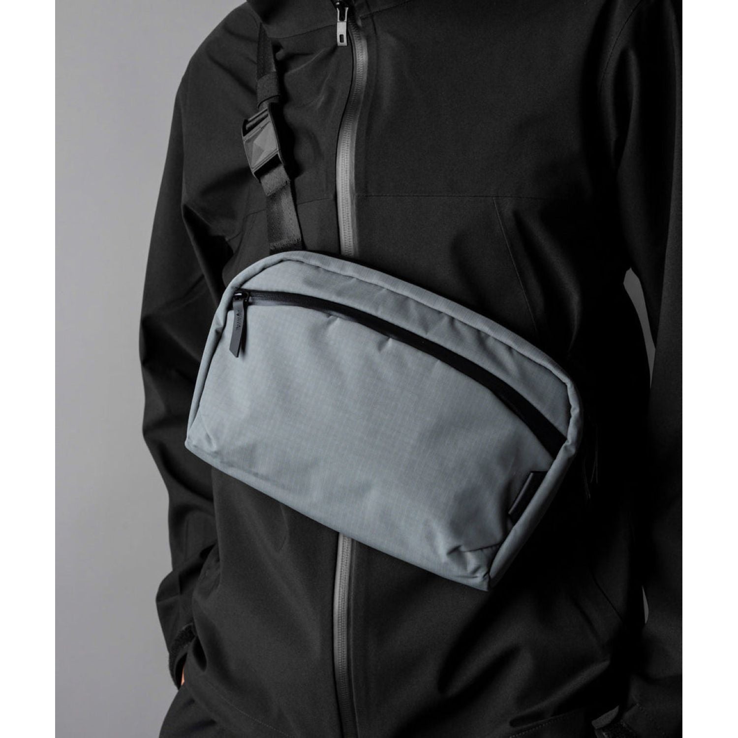 ALPAKA Flight Sling Axoflux 200D (Grey)