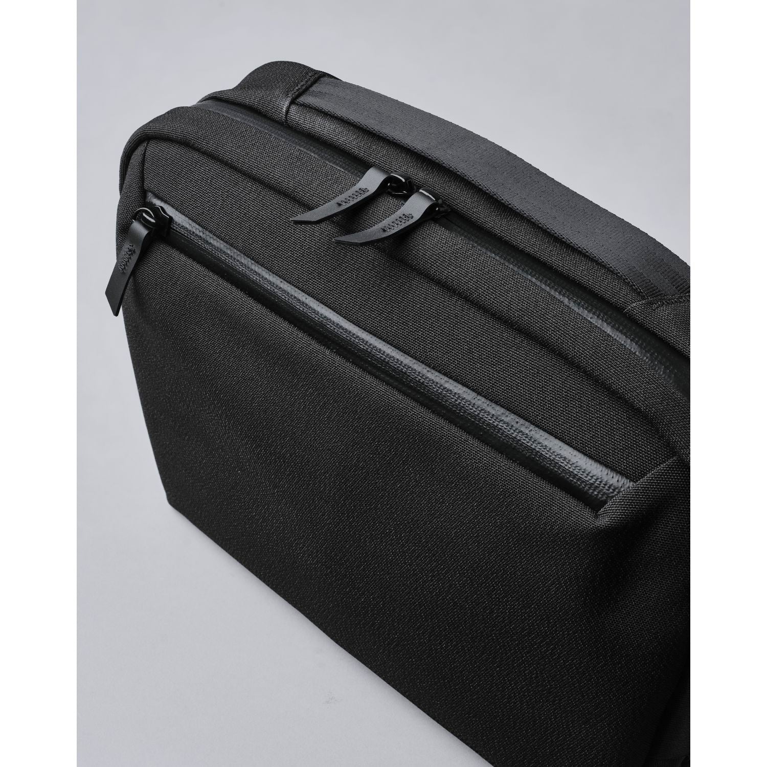 ALPAKA Go Sling Axoflux 600D (Black)