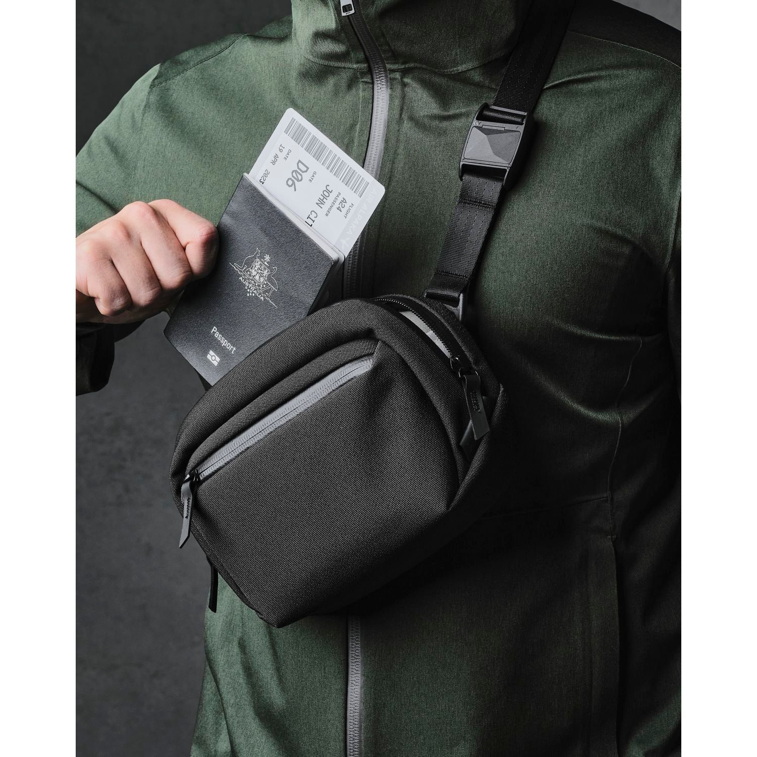 ALPAKA Go Sling Nano Axoflux 600D (Black)