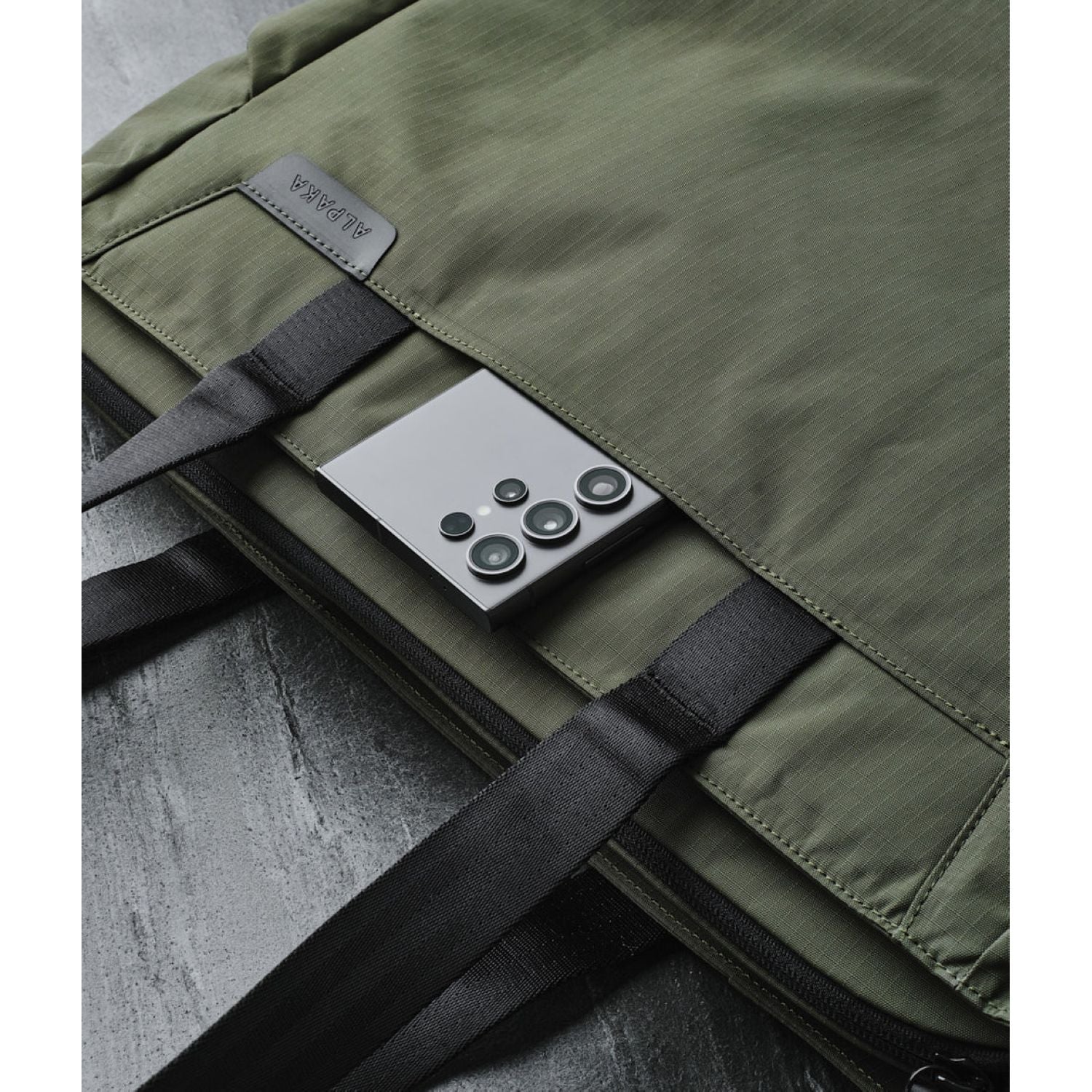 ALPAKA Metro Tote Bag Axoflux 210D (Green)