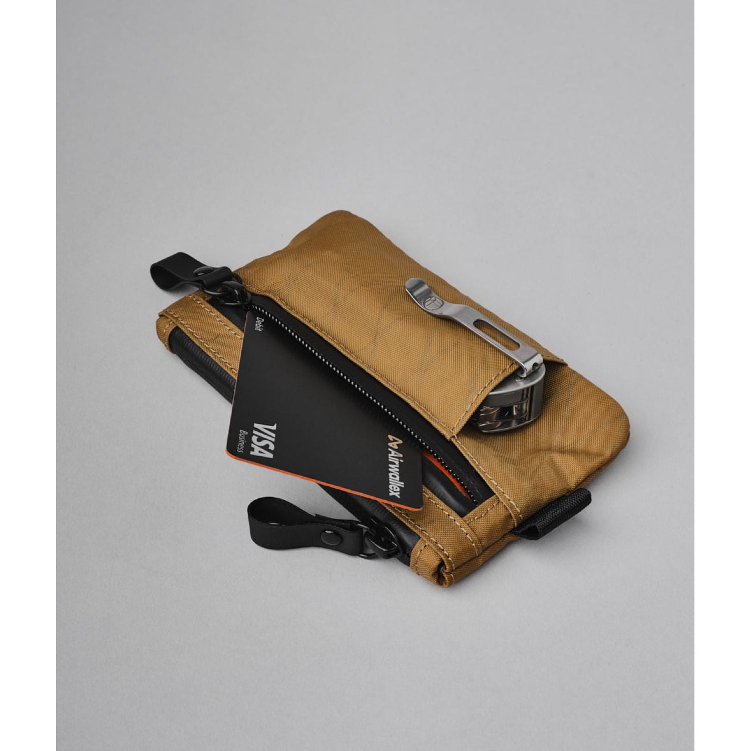ALPAKA Zip Cardholder X-Pac VX21 (Coyote Brown) – The Planet Traveller