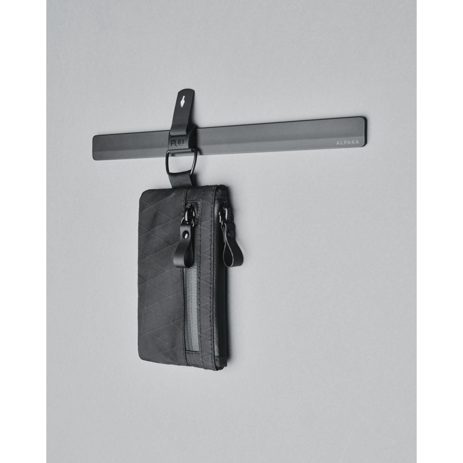 ALPAKA Zip Pouch VX21 (Black)