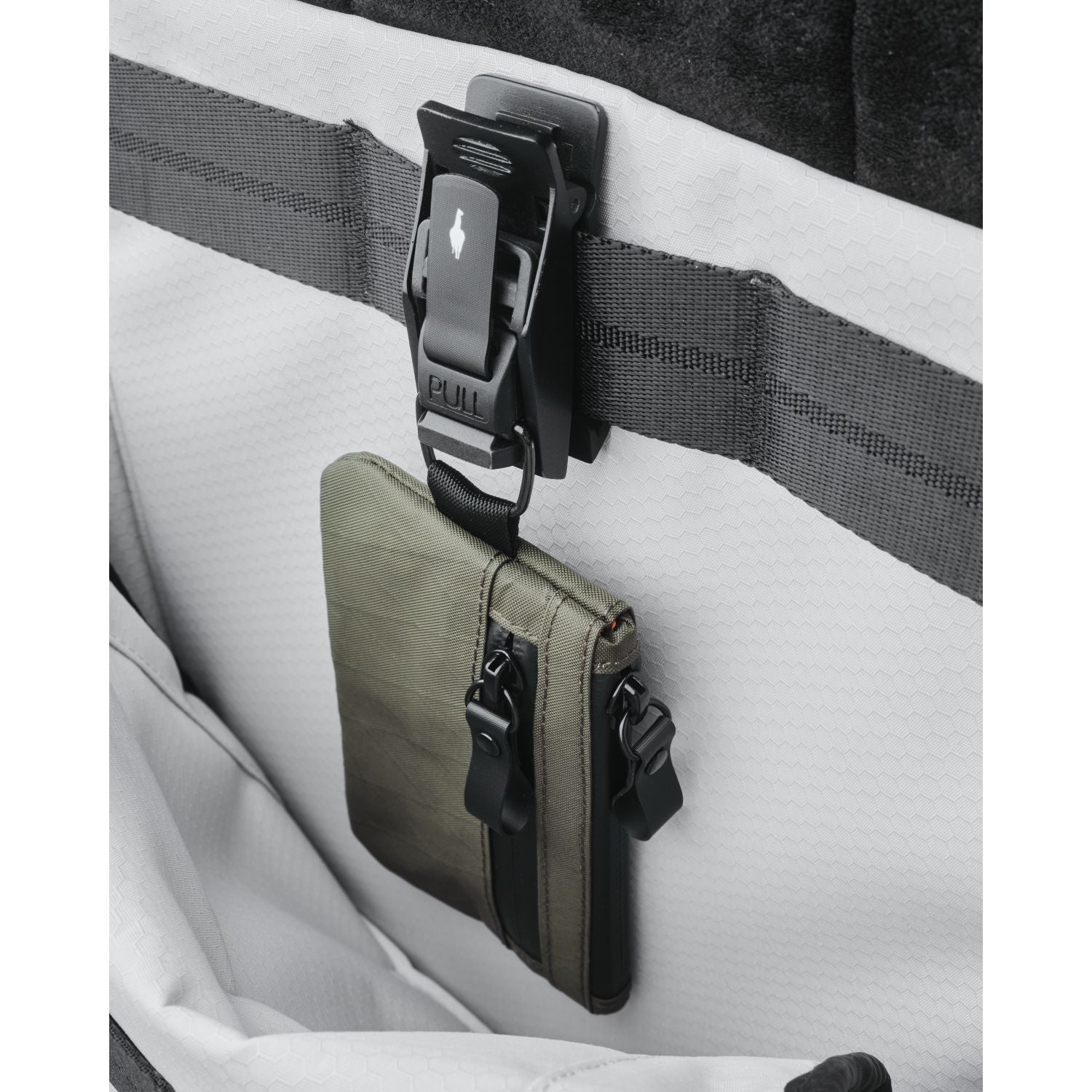 ALPAKA Zip Pouch VX21 (Dark Green)