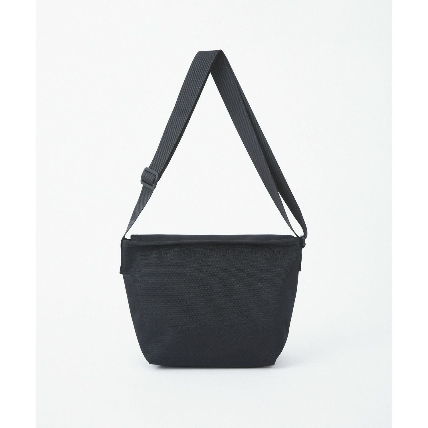 Anello Kuro Mini Messenger Bag (Black)