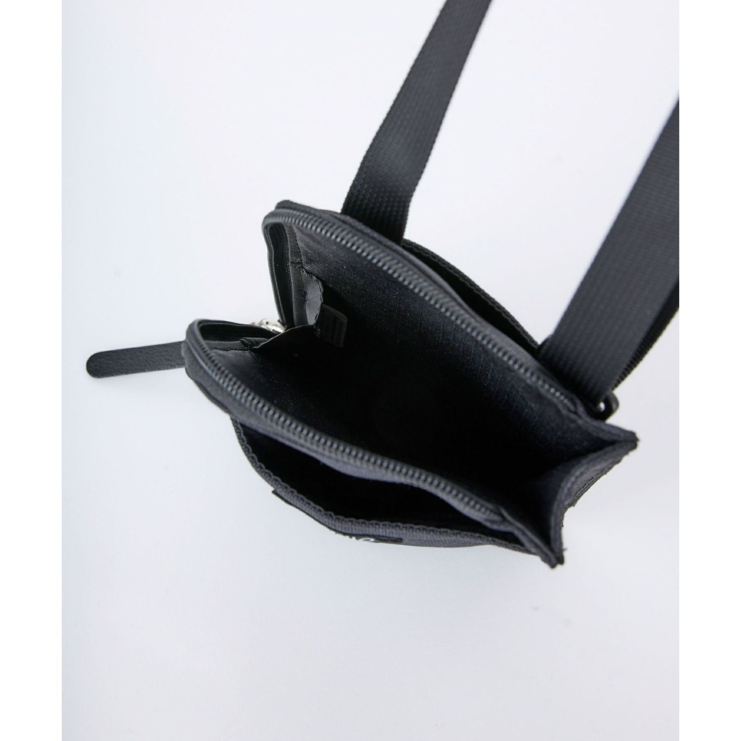 Anello To Go Rounded Zip Mini Shoulder Bag (Black)