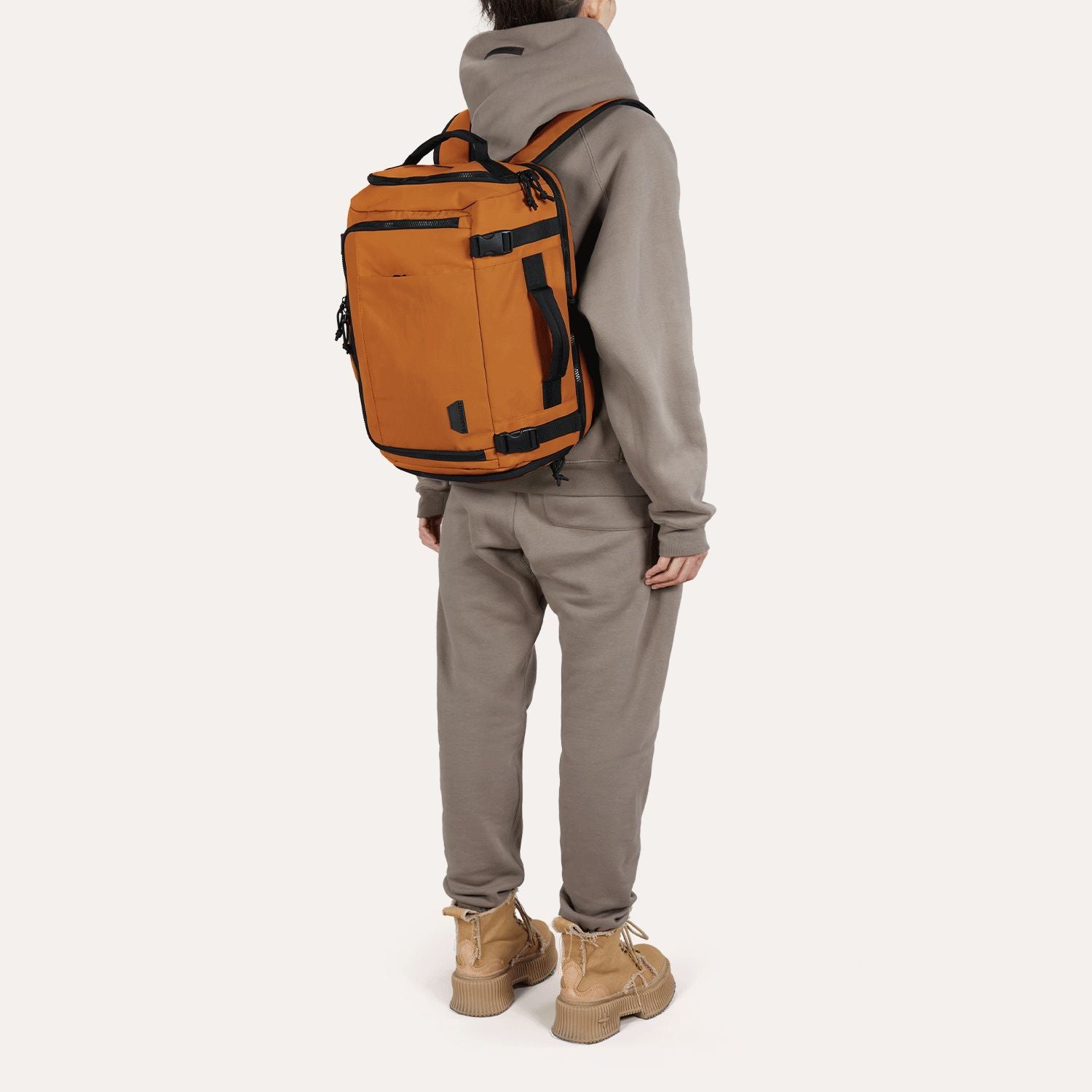 Bagsmart Blast Quick Access Carry On Travel Backpack Standard 28L (Orange)