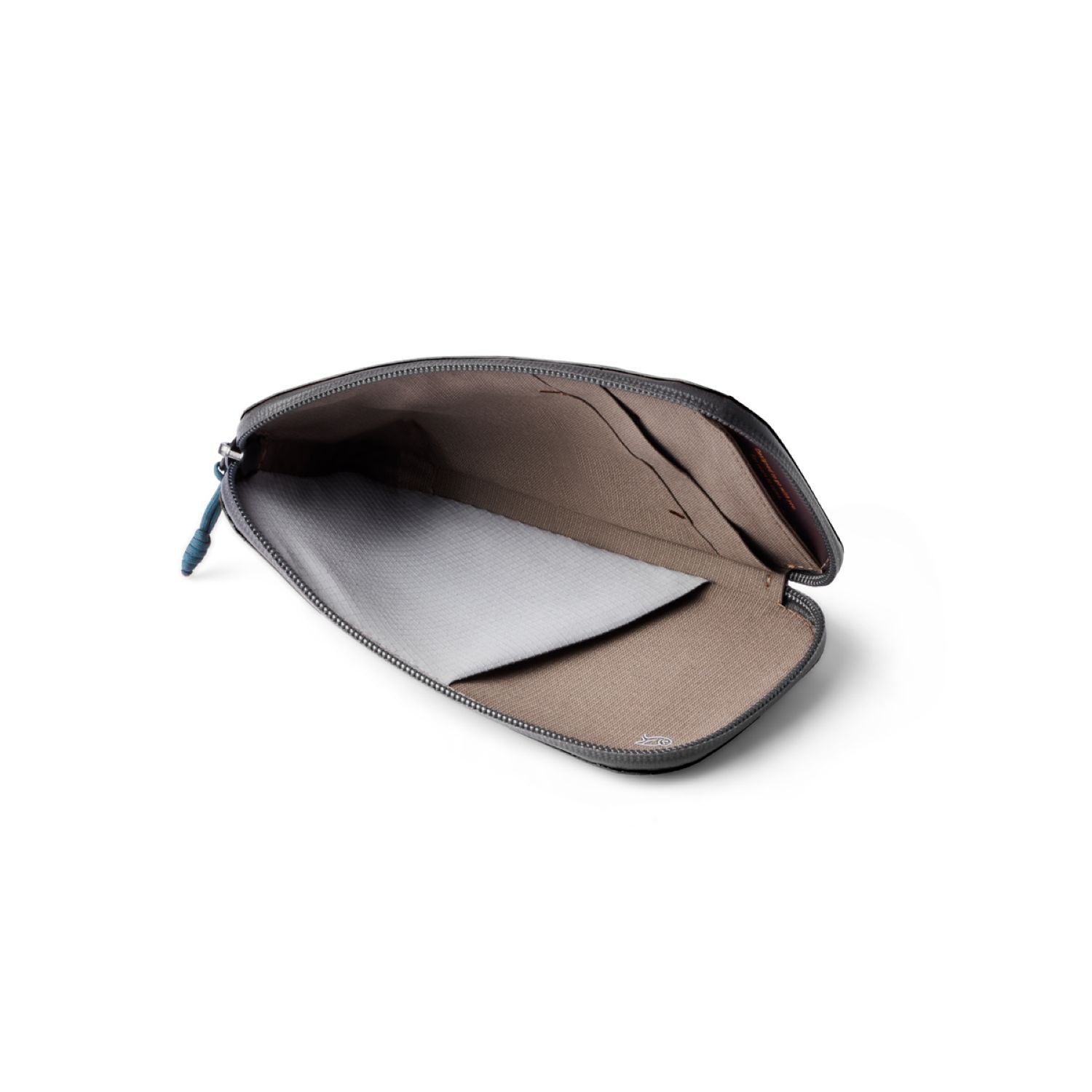 Bellroy All Conditions Phone Pocket Leather - Ink