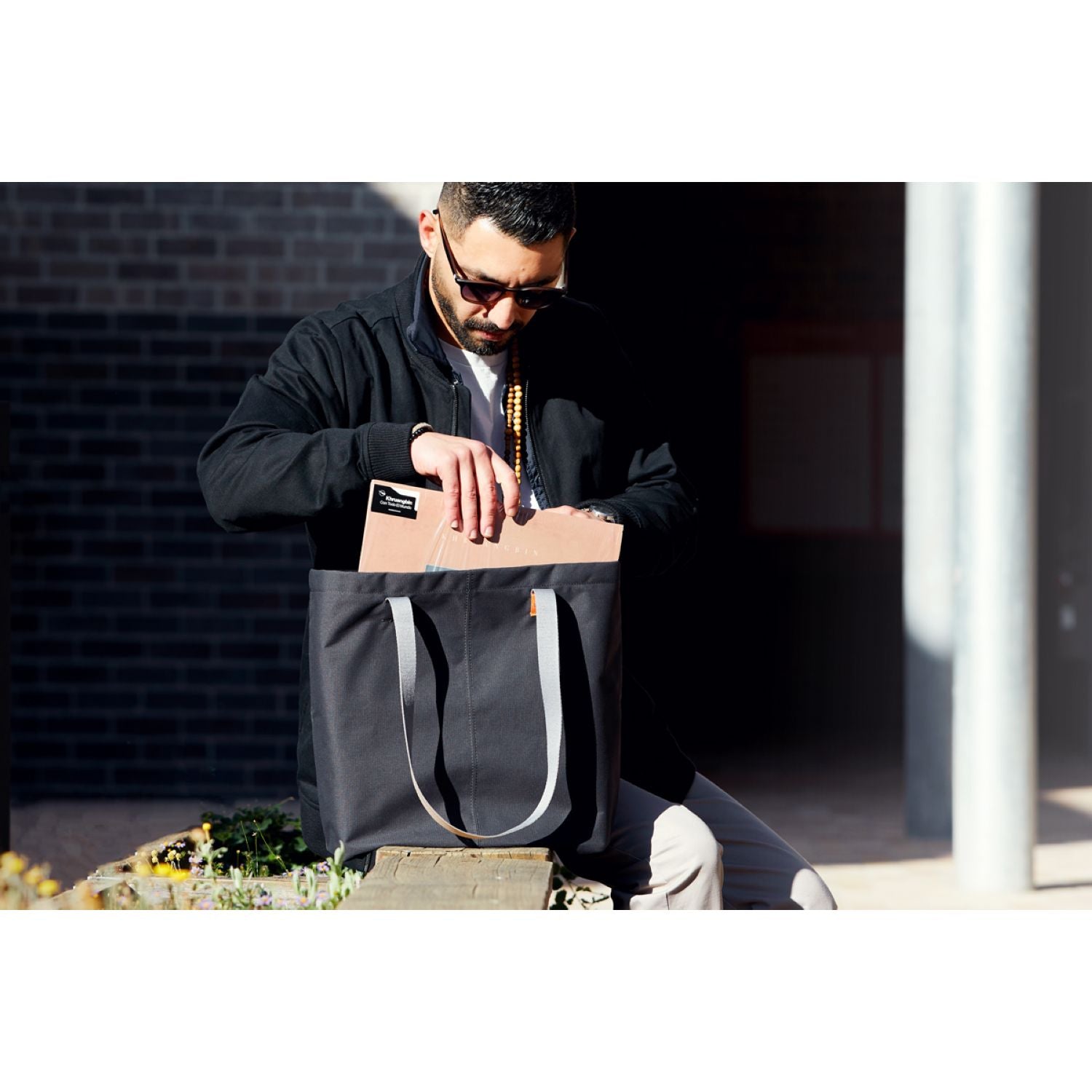 Bellroy Market Tote - Taupe