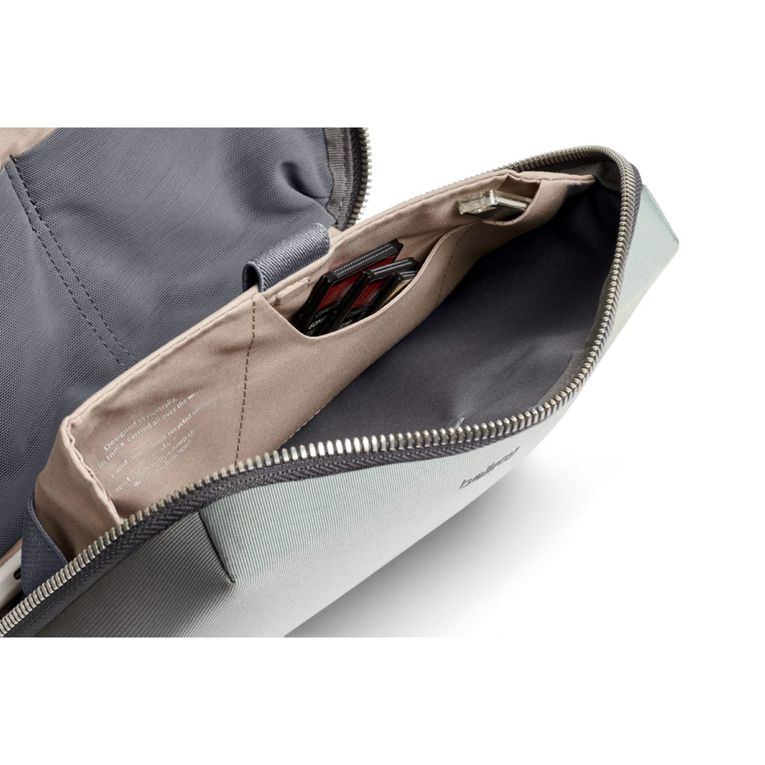 Bellroy Tech Kit - Eucalyptus