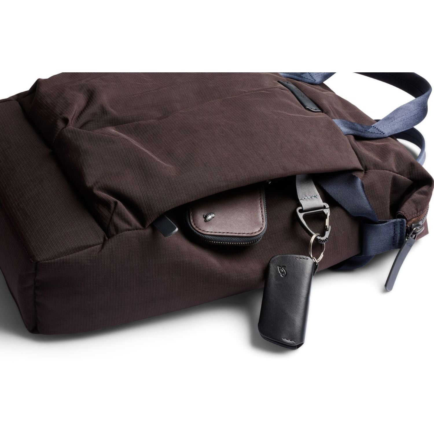 Bellroy Tokyo Totepack Compact - Deepplum – The Planet Traveller