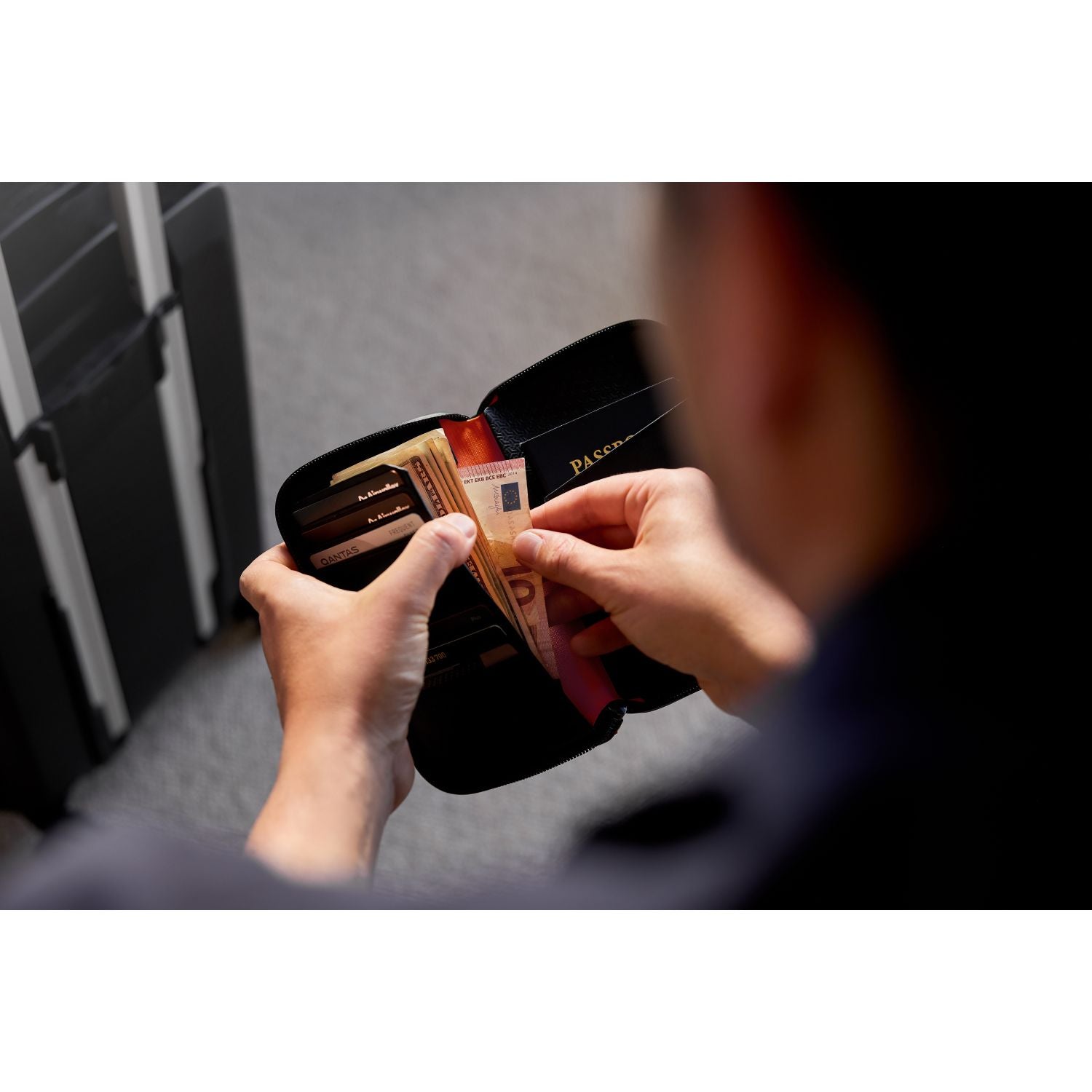 Bellroy Travel Folio (Second Edition) - Navy