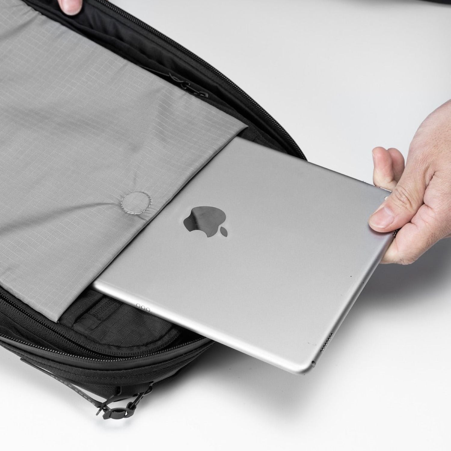 Black Ember Citadel 20 13 Laptop Backpack - Jet Black