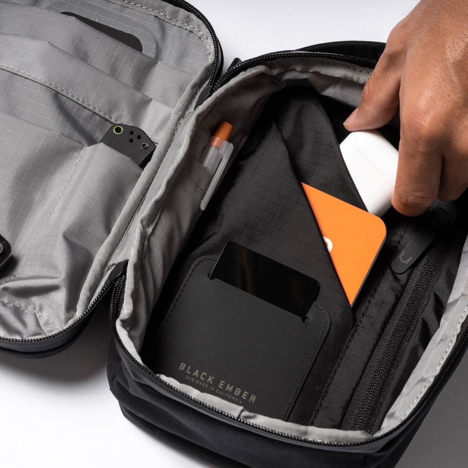 Black Ember (Limited Edition) Kompak Sling Bag 5L - Ember Orange