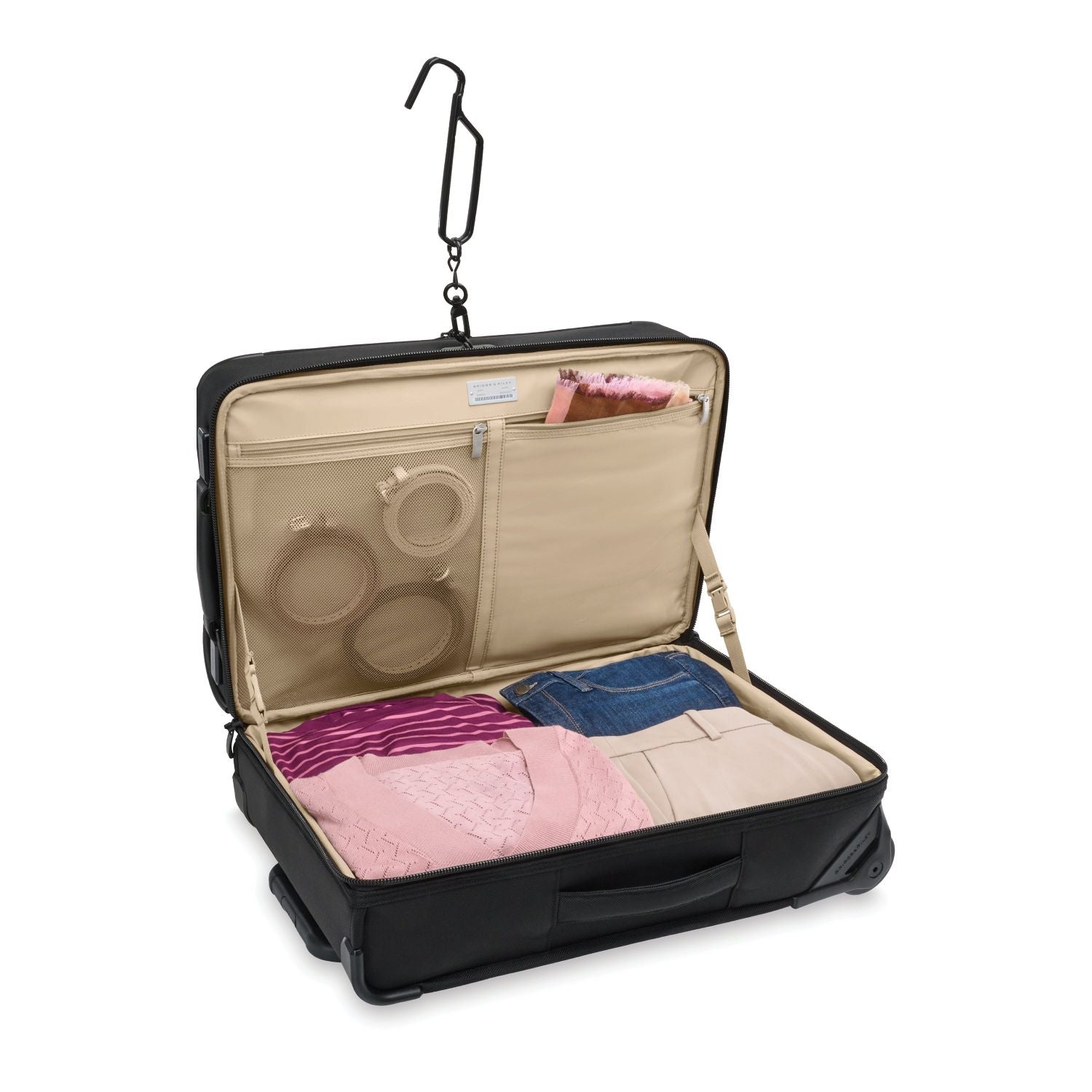 Briggs & Riley Baseline Carry-On Upright Garment Bag (Black)