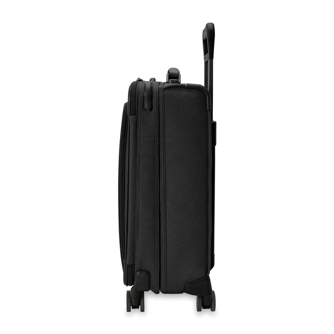 Briggs & Riley Baseline Essential Carry-On Spinner (Black)