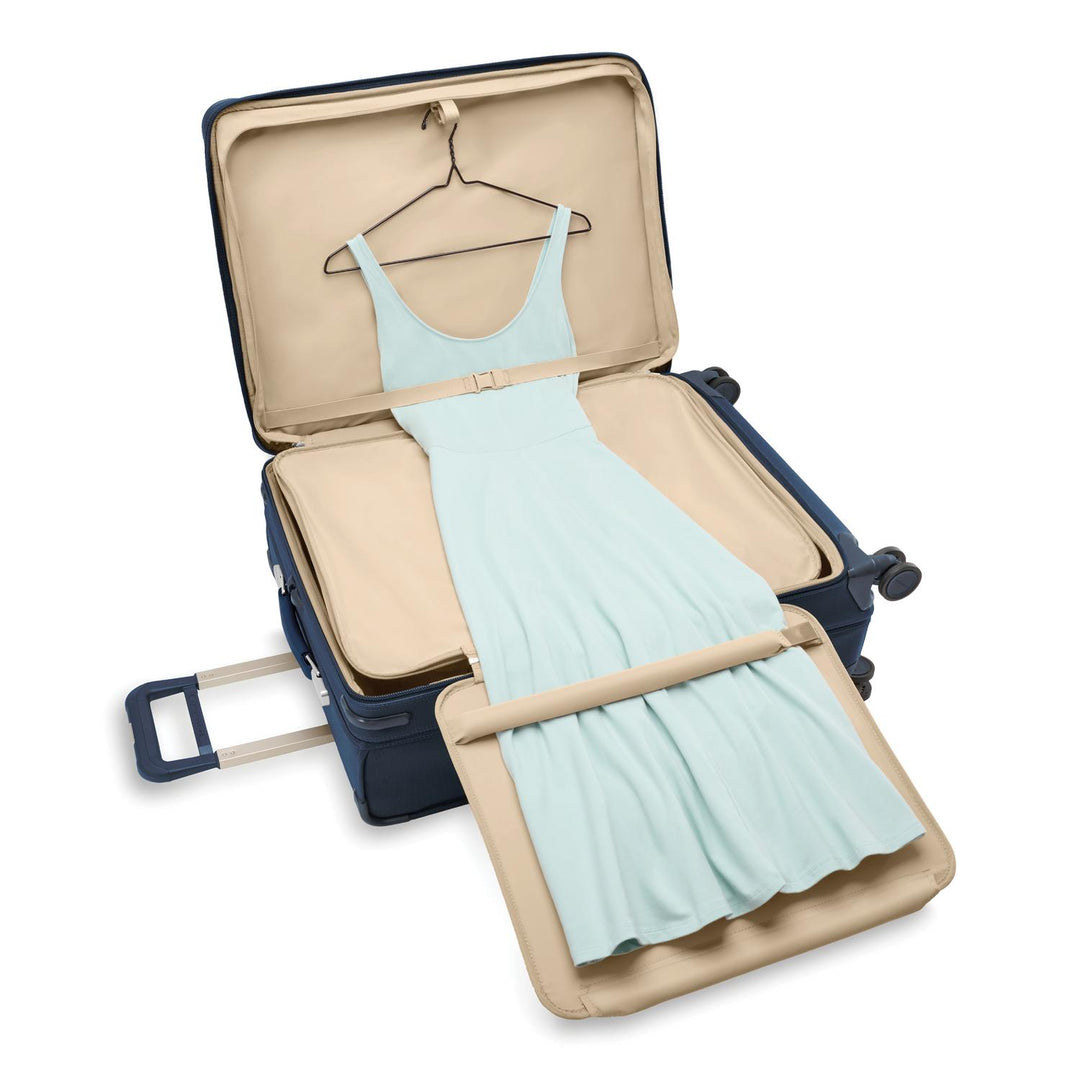 Briggs & Riley Baseline Large Expandable Spinner (Navy)