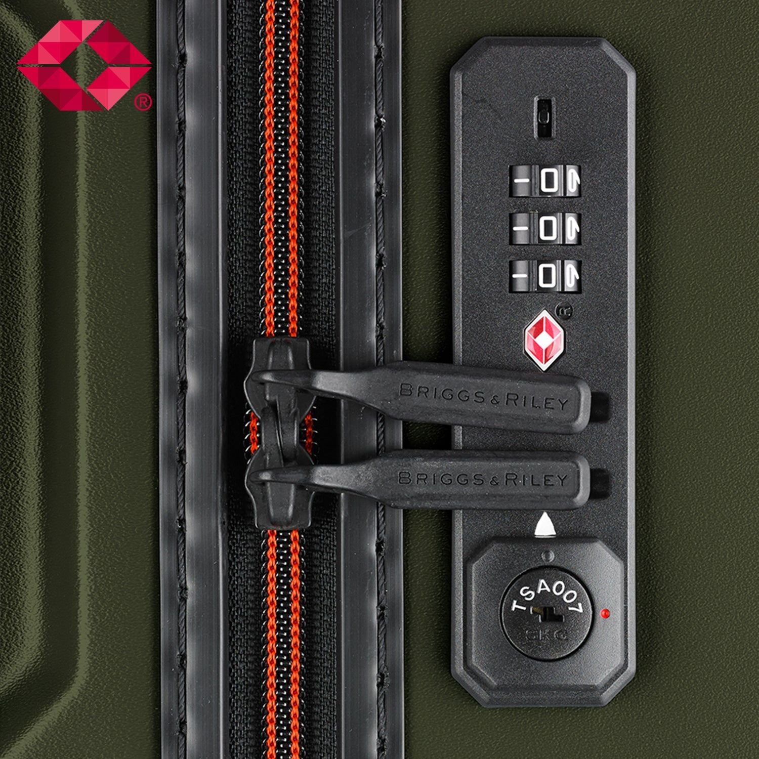 Briggs & Riley Torq 2.0 Extra Large Trunk Spinner (Hunter)