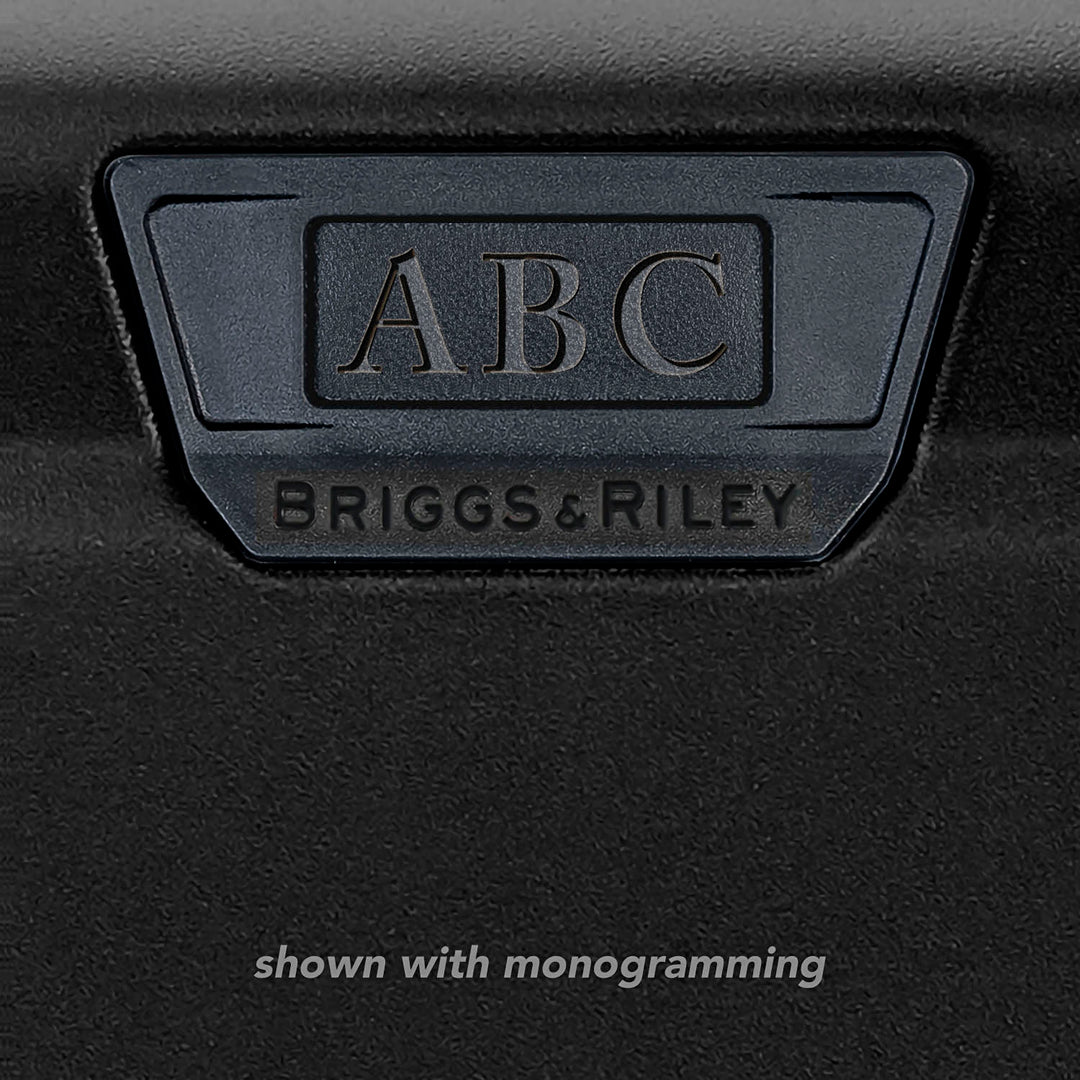 Briggs & Riley Torq 2.0 Medium Luggage Spinner (Stealth)