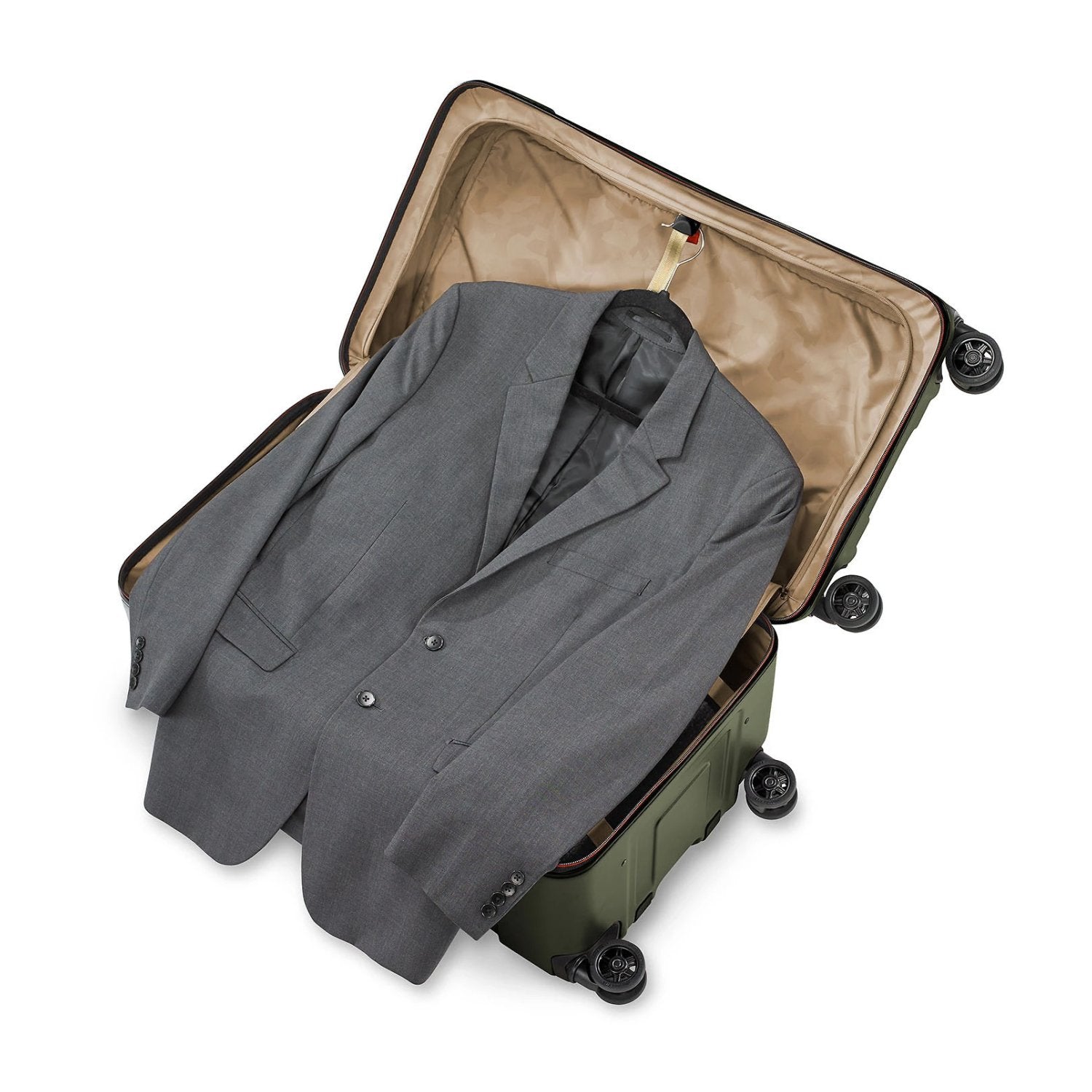 Briggs & Riley Torq 2.0 Medium Trunk Spinner (Hunter)