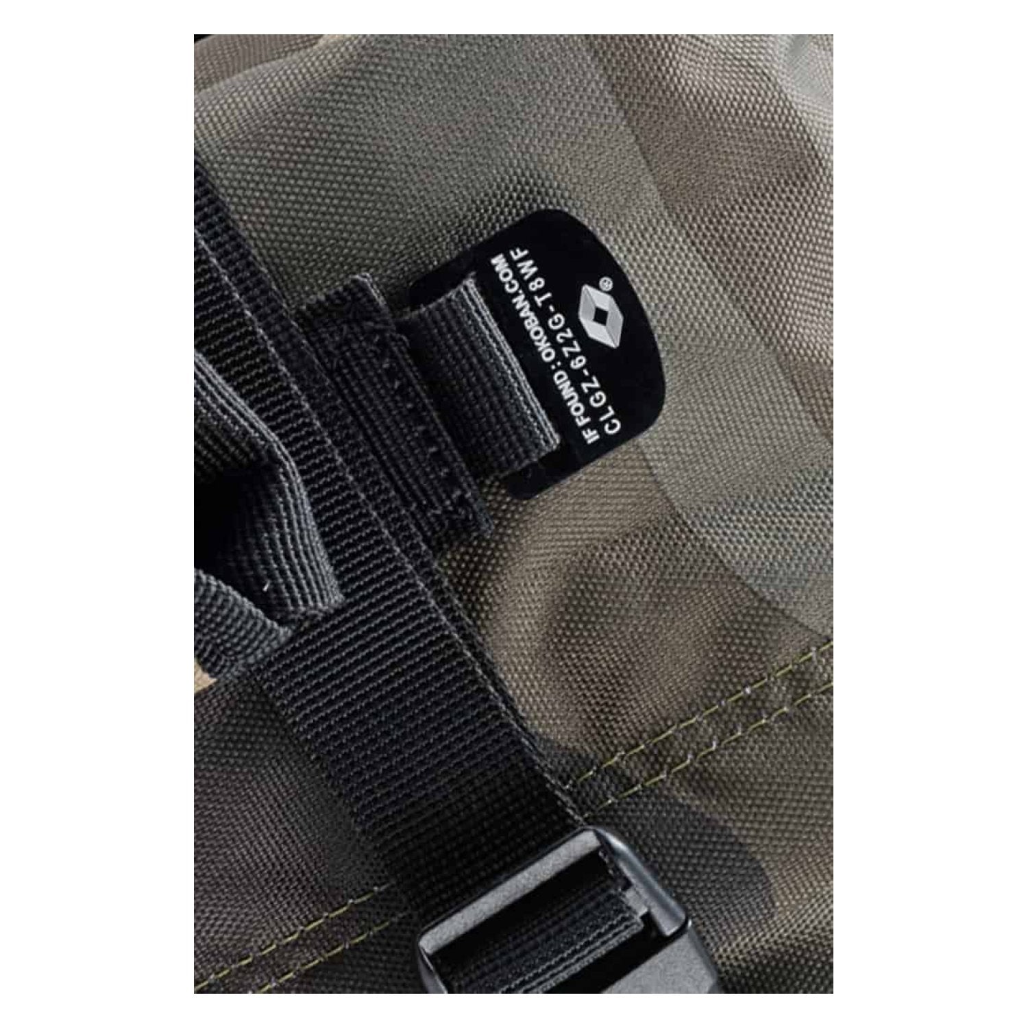 Cabinzero Classic Ultra Light Cabin Bag With Luggage Trackers 36L (Urban Camo)