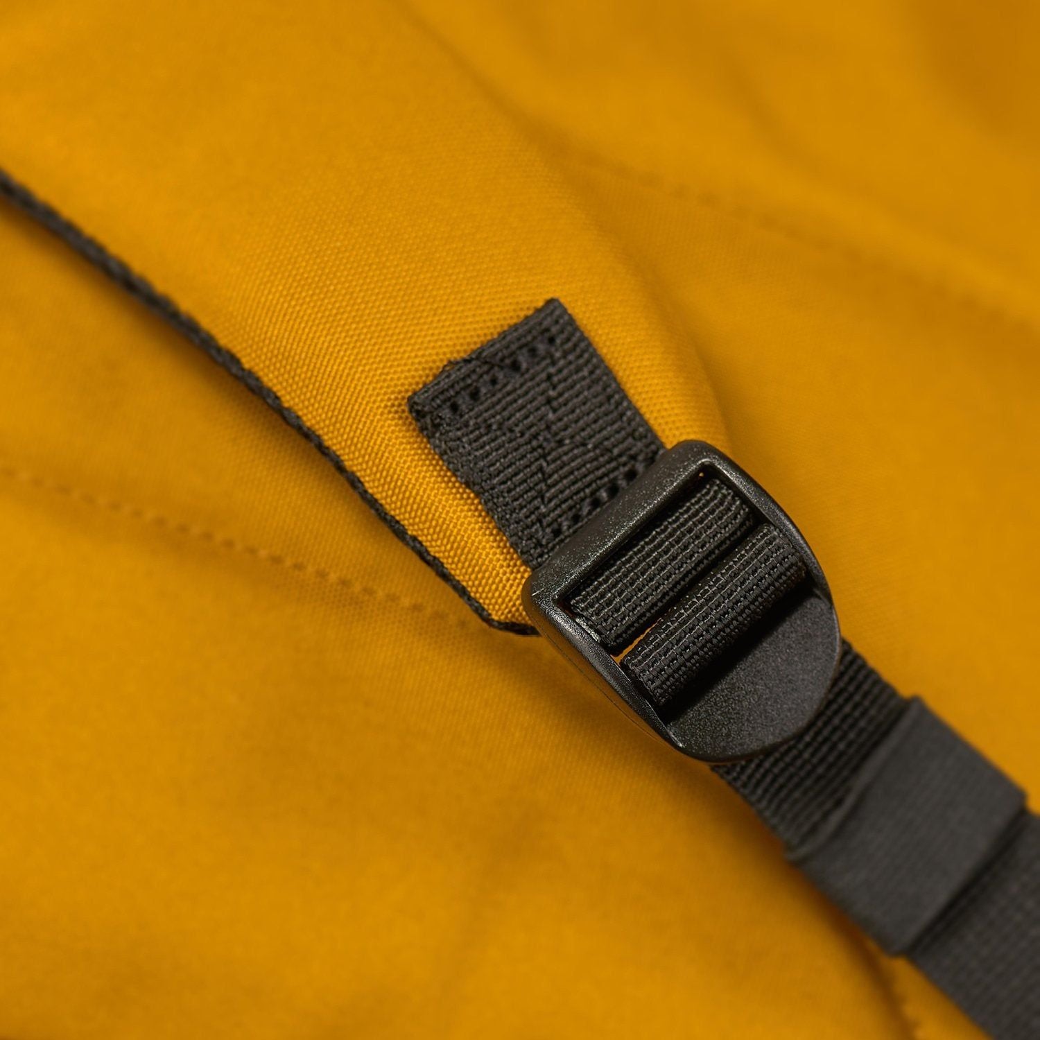 Cabinzero Classic Ultra Light Cabin Bag With Luggage Trackers 44L (Orange Chill)