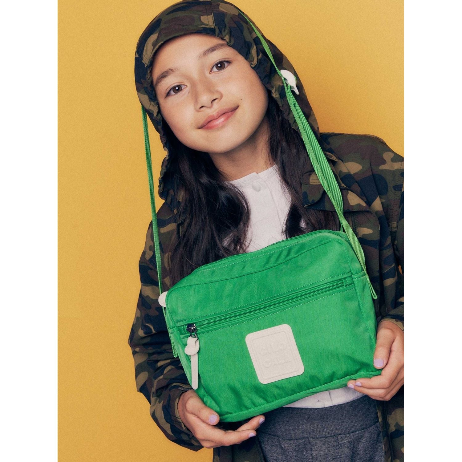 Cilocala Regular Bento Shoulder Bag (Banana)