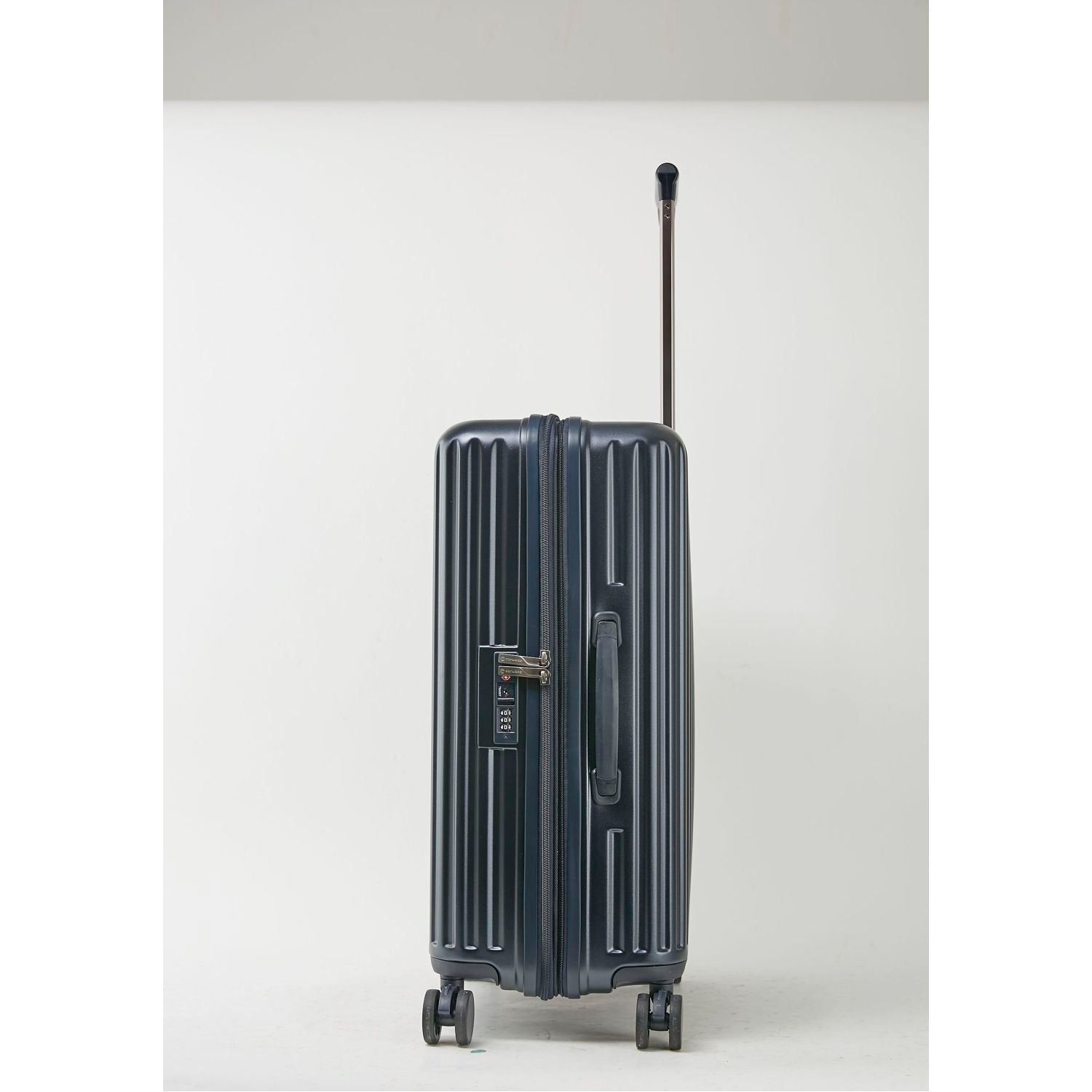 Conwood Pioneer Polycarbonate 20" Expandable Upright Luggage - Navy
