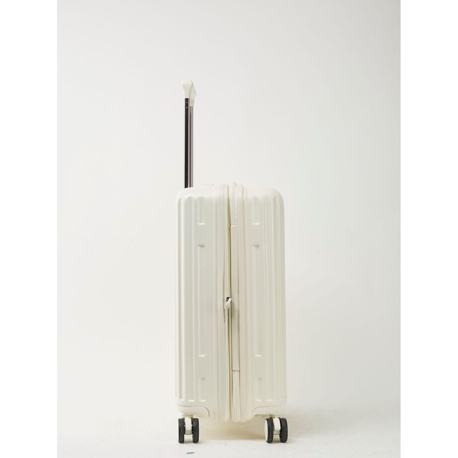 Conwood Pioneer Polycarbonate 20" Expandable Upright Luggage - White