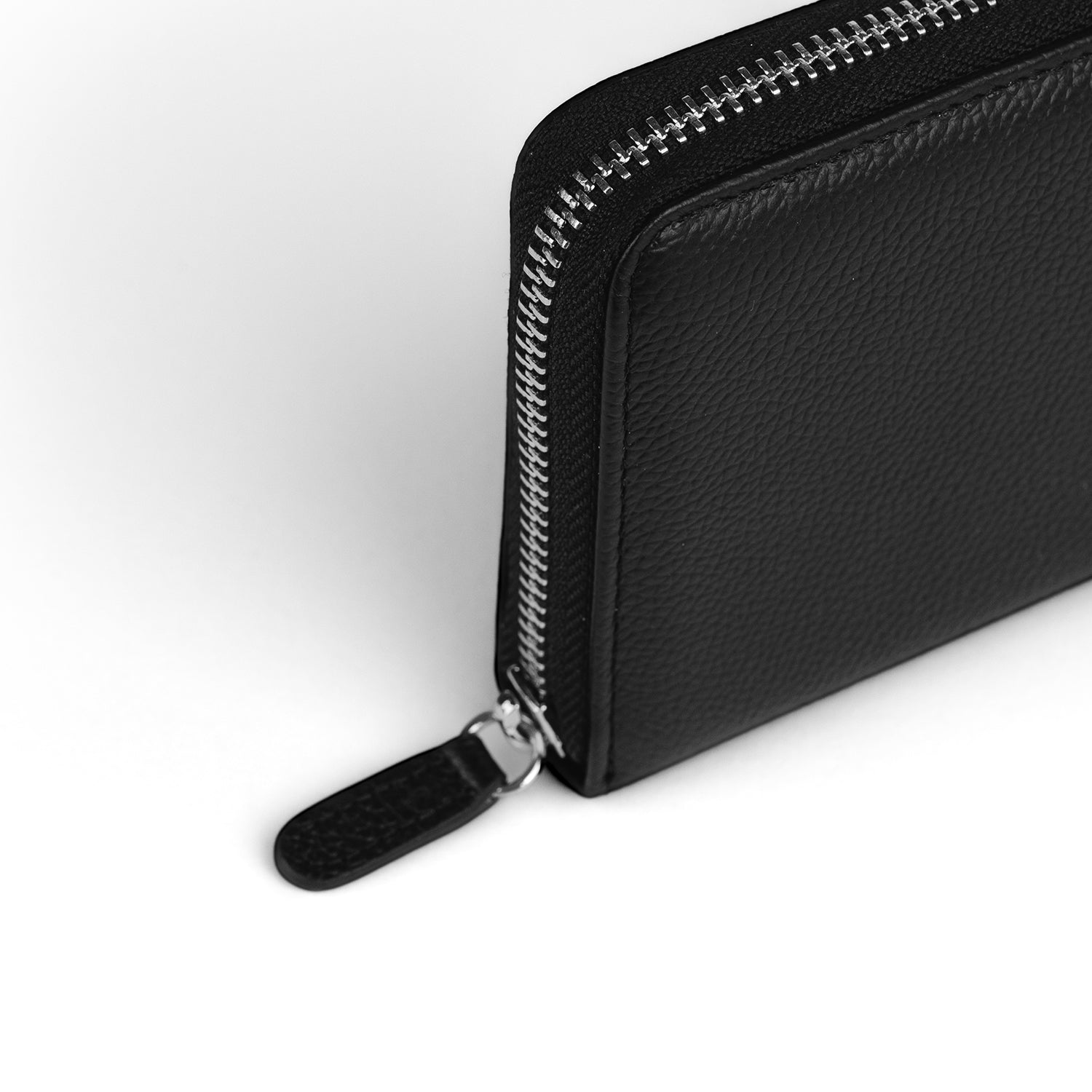 Crossing Milano Long Zip Wallet RFID - Black