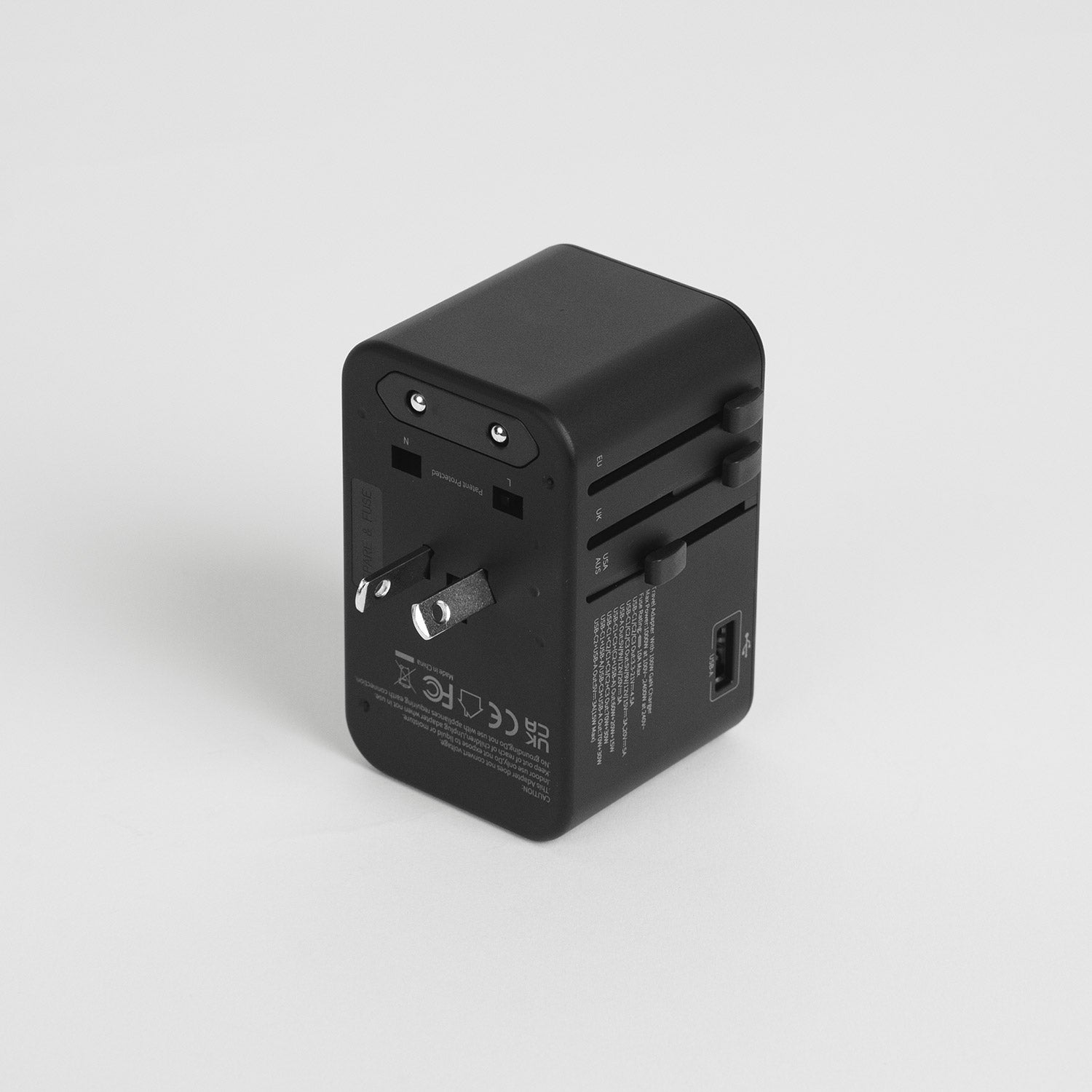 Crossing World Travel Adaptor 100W with 1 X USB-A + 3 X USB-C - Black