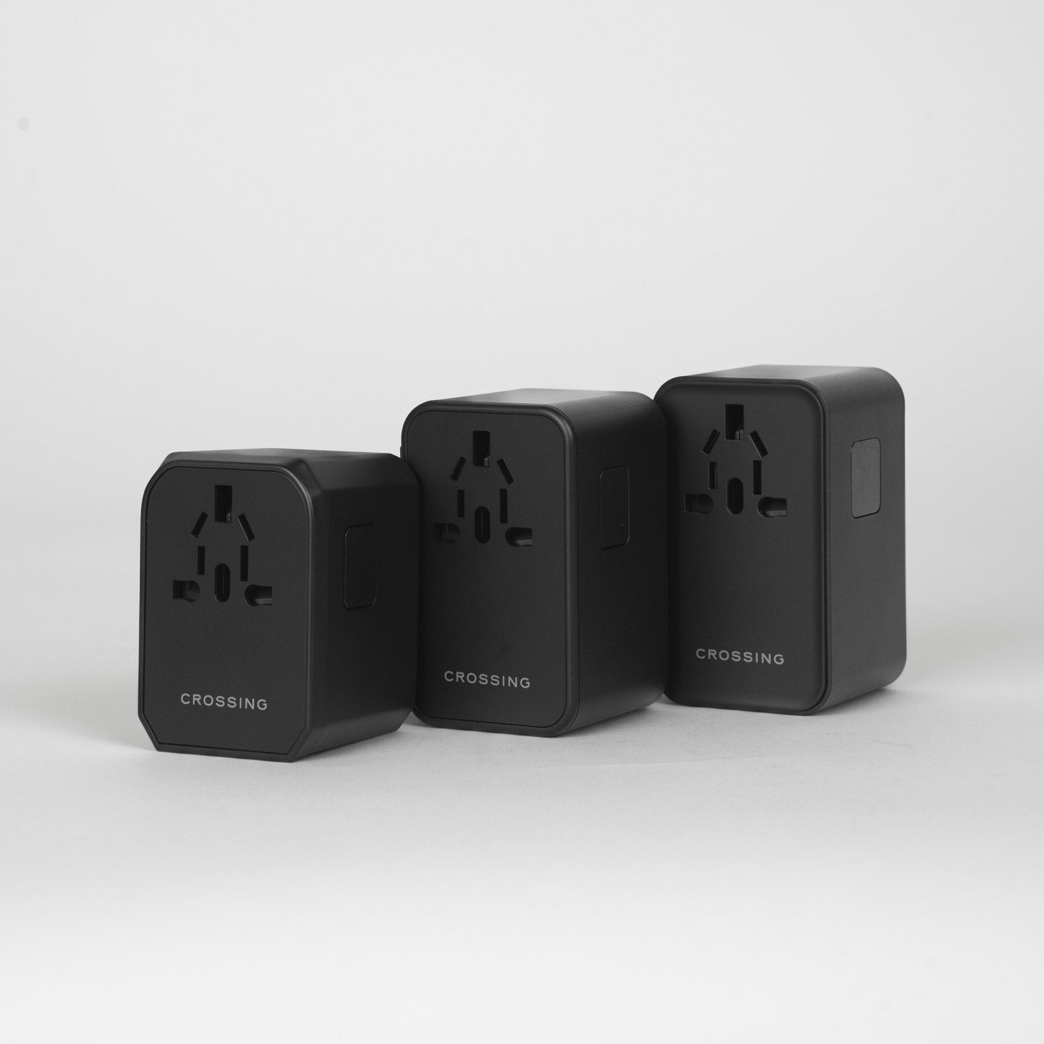 Crossing World Travel Adaptor with 4 X USB and 1 X USB-C - Black