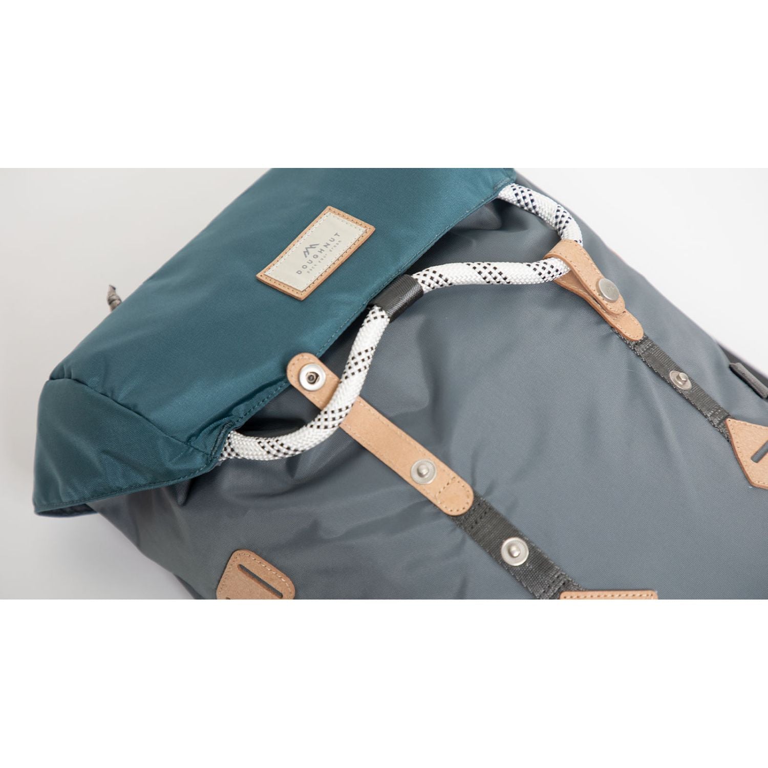 Doughnut Colorado Jungle Series Backpack - Charcoal X Teal