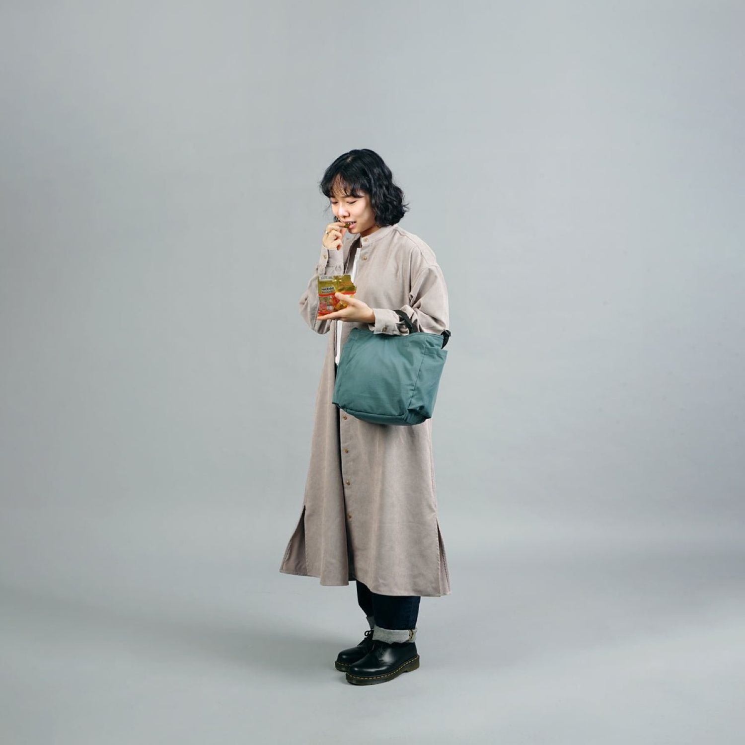 Hellolulu Jolie Double Sided 2 Way Shoulder Bag Recycled (Misty Lilac/Cloudy Gray)