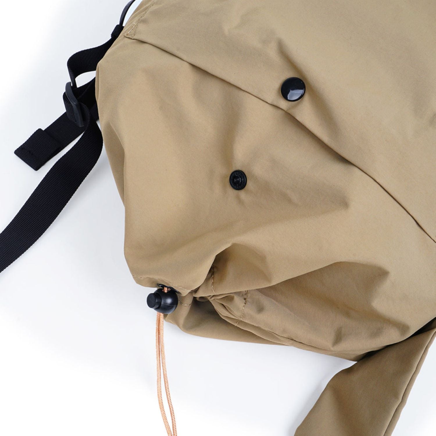 Hellolulu Nick 2 Way Drawstring Shoulder Bag (Frosted Almond)