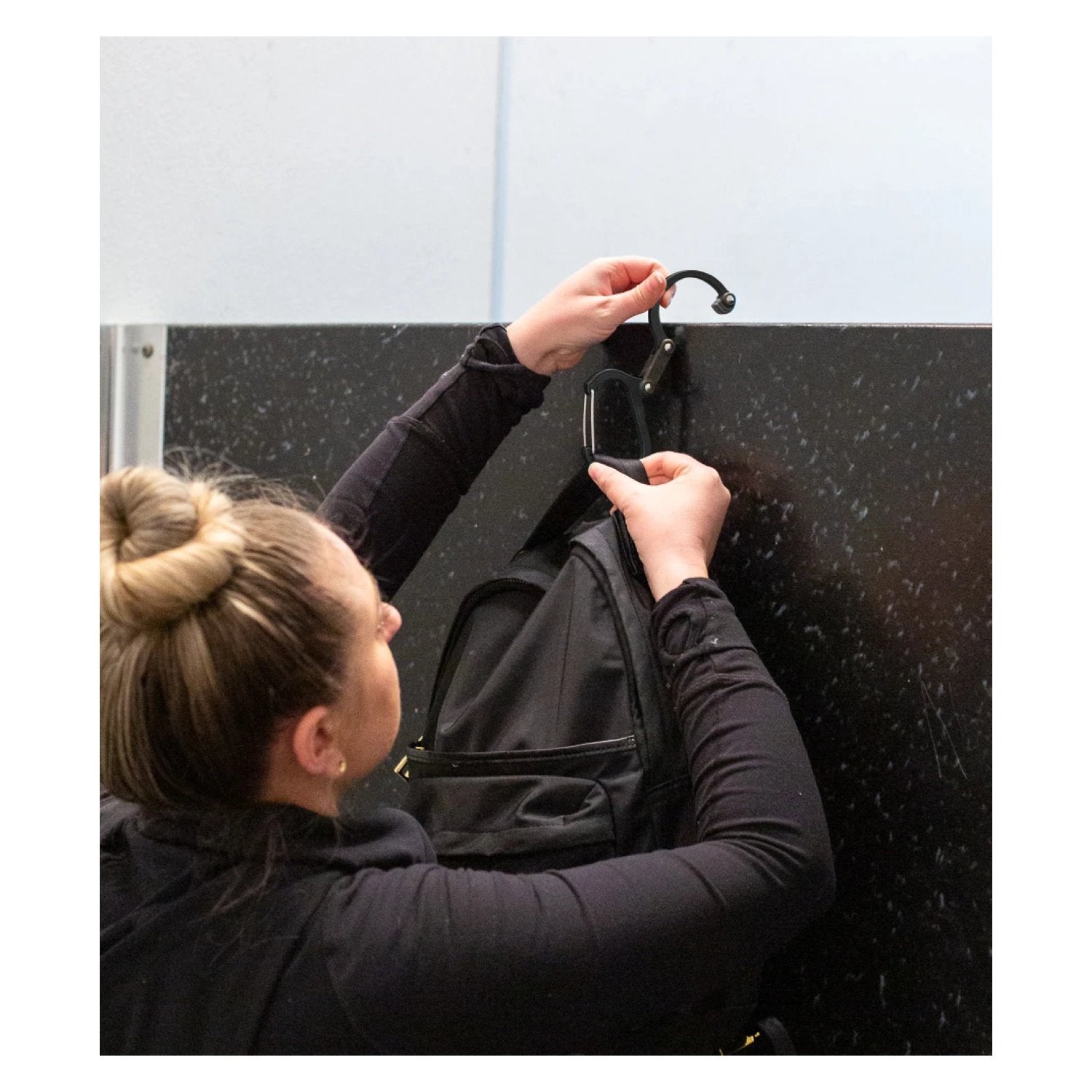 Heroclip Carabiner Medium - Stealth Black