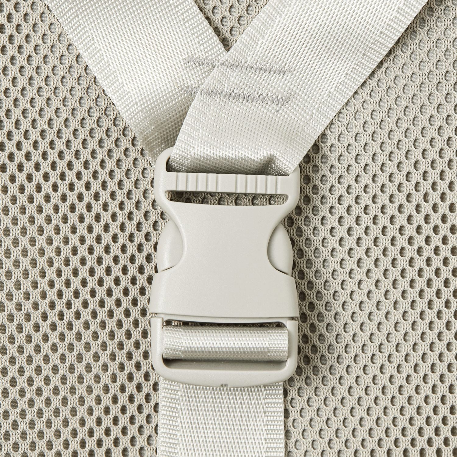 July Carry On Trunk Polycarbonate 21" Luggage With Fast Charge Usb-C  Cable - Cream