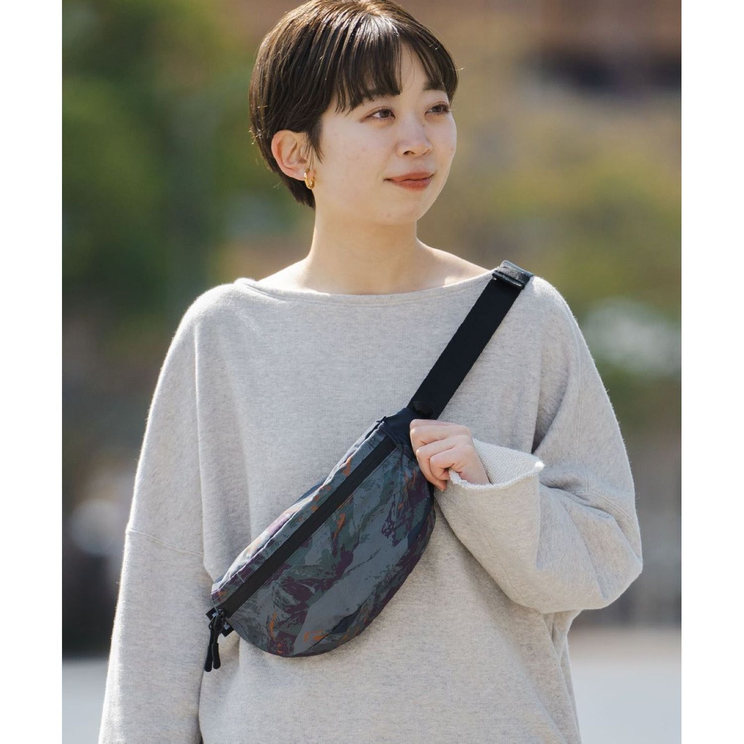 KiU Water Repellent Body Bag Small (Sierra)