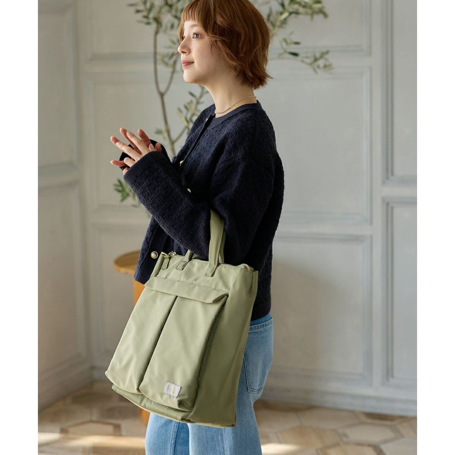 Legato Largo Helmet Bag 2Way A4 Tote Bag (Black)