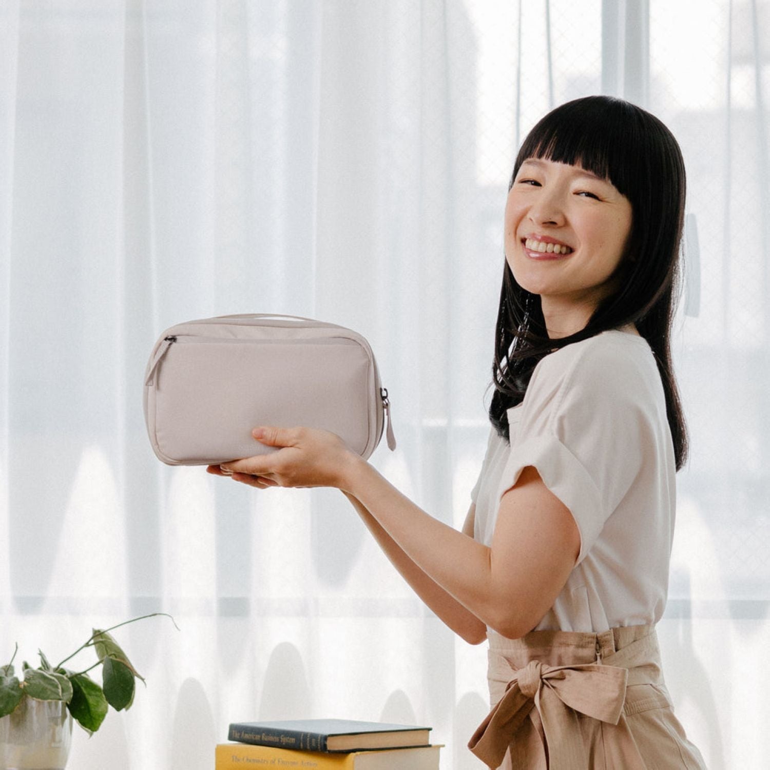 Orbitkey Konmari 2-In-1 Tech Pouch (Stone)