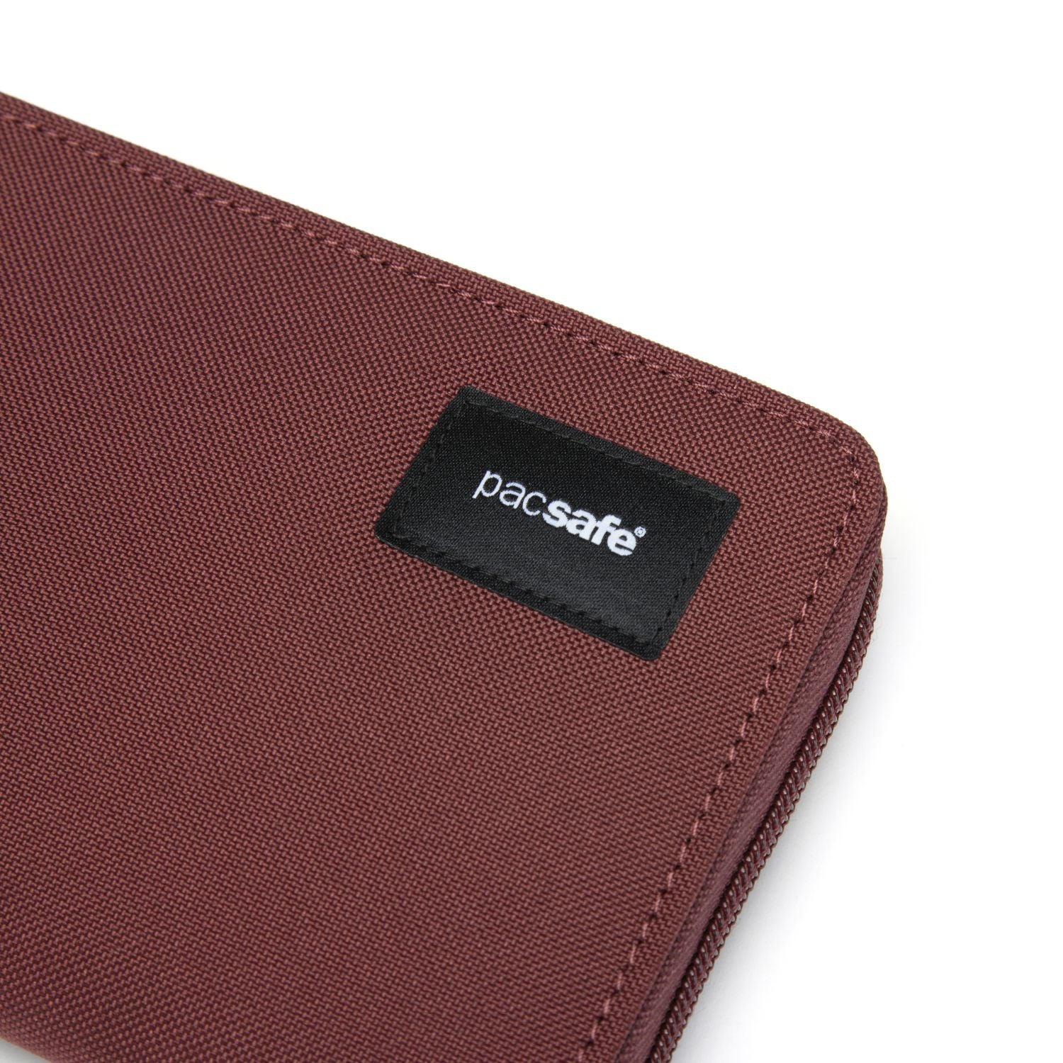 Pacsafe RFIDsafe Continental Wallet - Garnet Red