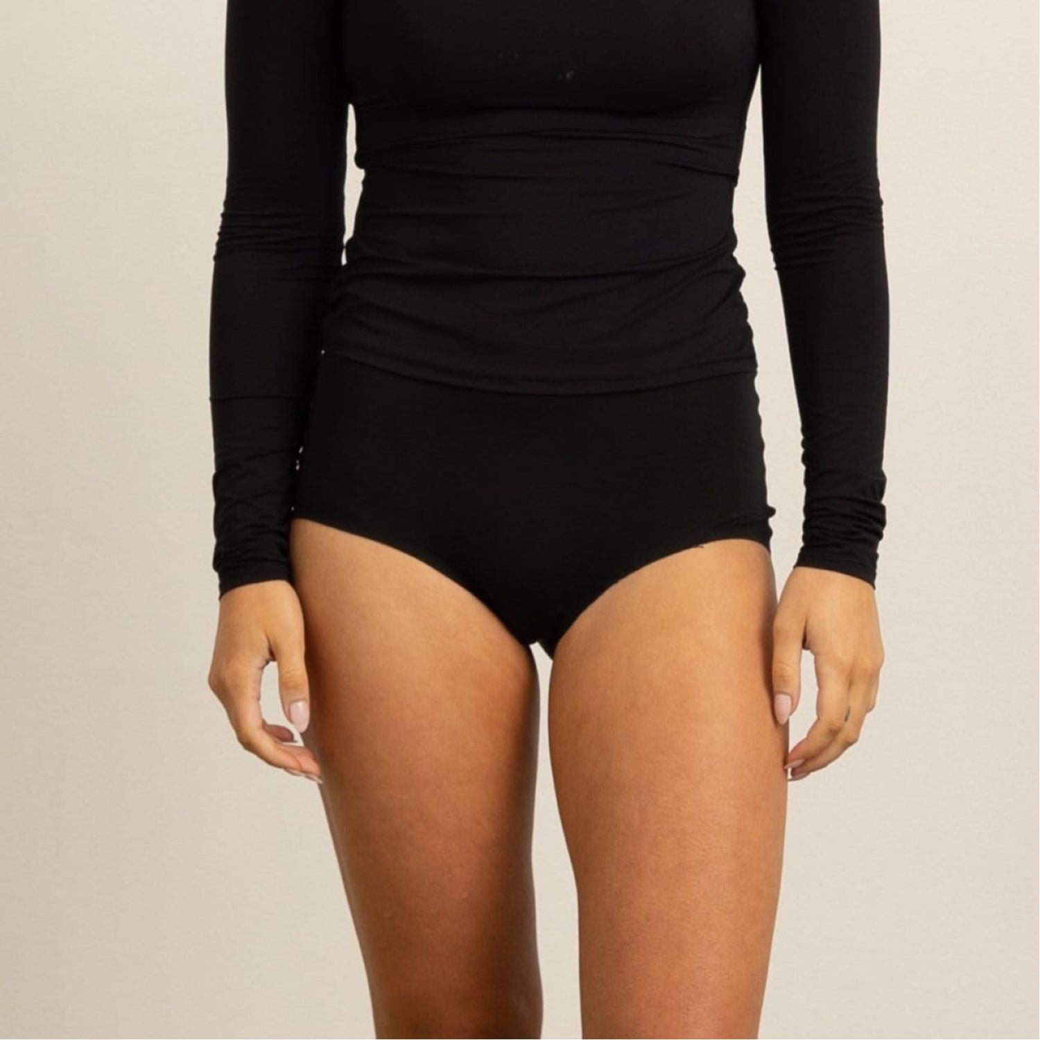 Paire BioTracker Women's High-Waisted Full Brief (Black) - M