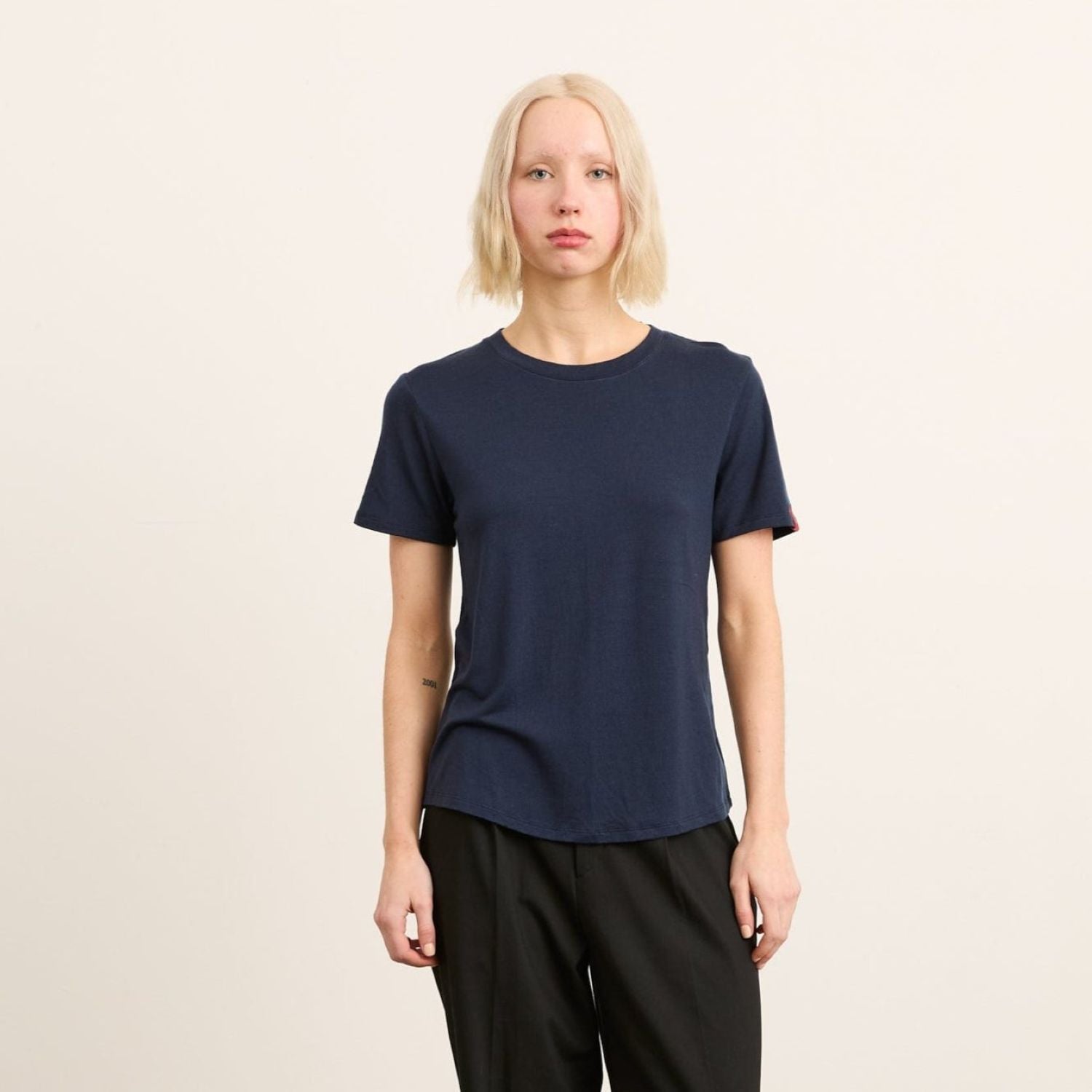 Paire Women's Merino Wool-Blend Crew Neck T-Shirt (Navy) - S