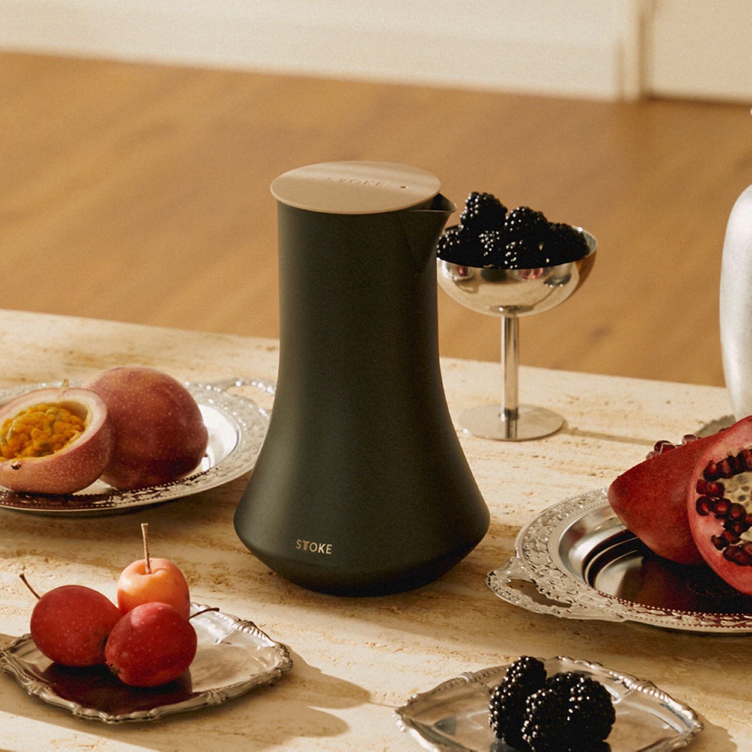 STTOKE Sharing Home Jug 20oz - Crème Beige